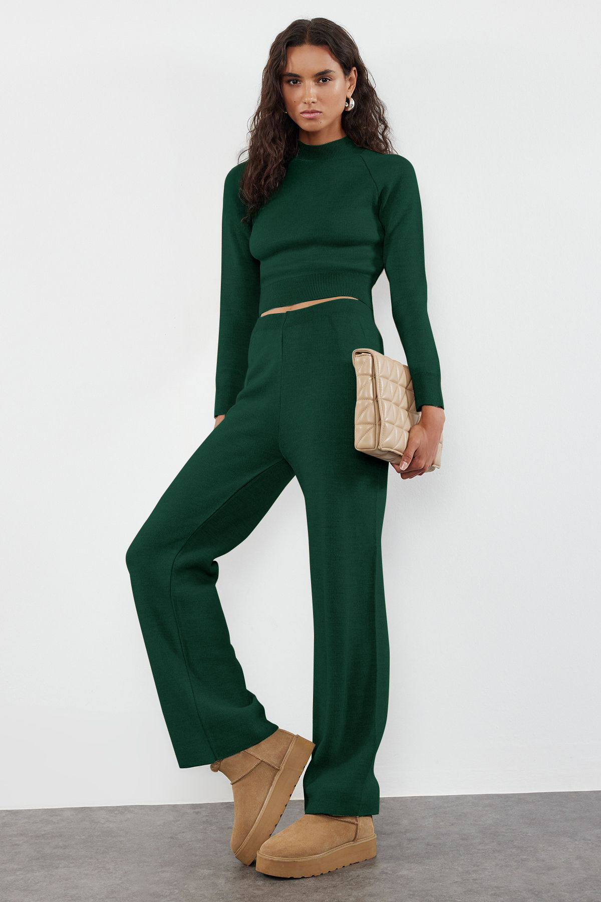 Trendyol Collection Smaragdgrünes Crop Basic-Strick-Unter-Oberteil-Set TWOAW24AU00024