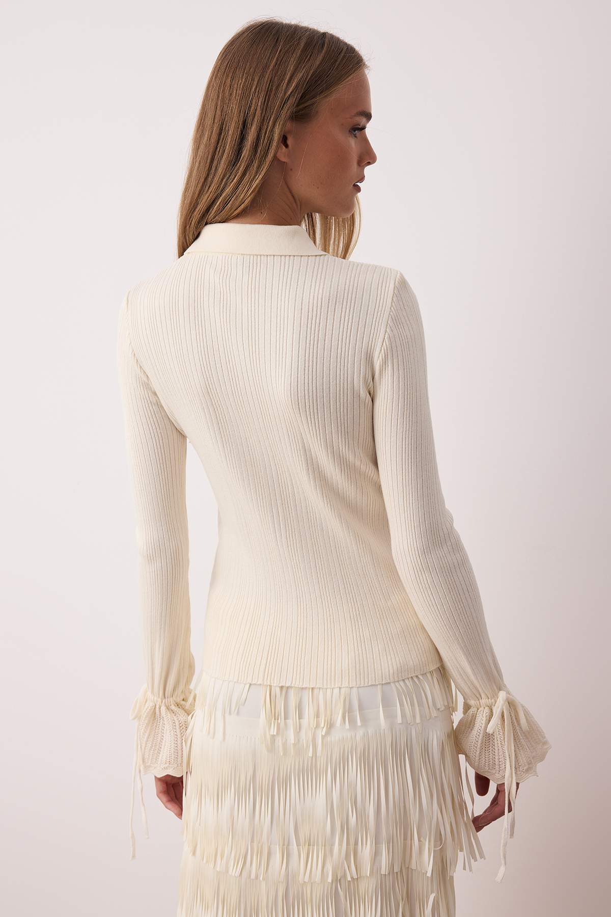 Trendyolmilla  Ekru Merserize Görünümlü Fitilli Polo Yaka Triko Hırka TWOAW26HI00111 - Görsel 5