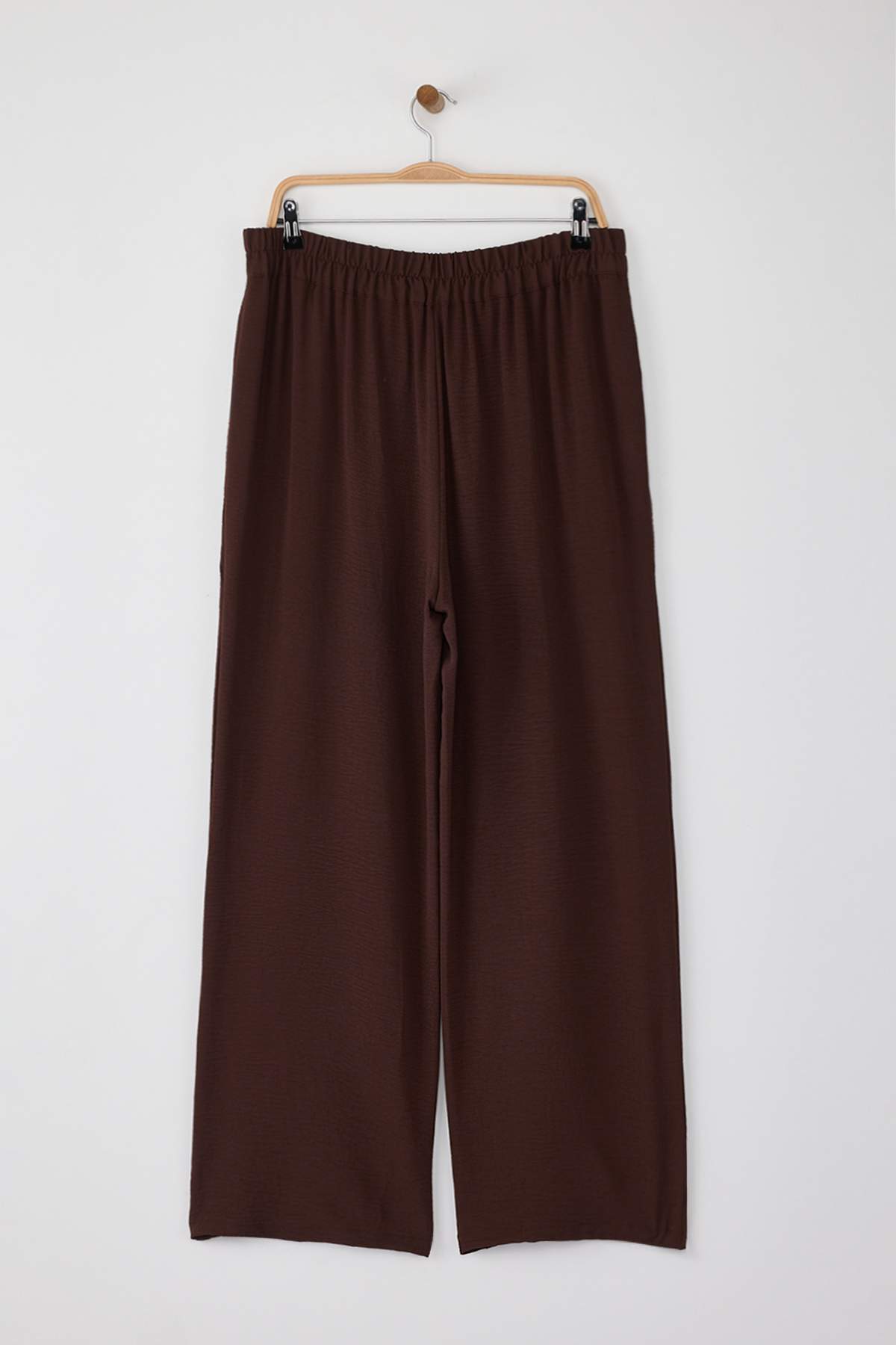 Trendyolmilla  Kahverengi Mevsimlik Lastikli Yüksek Bel Pileli Wide Leg Dokuma Pantolon TBBSS22PL0448 - Görsel 7