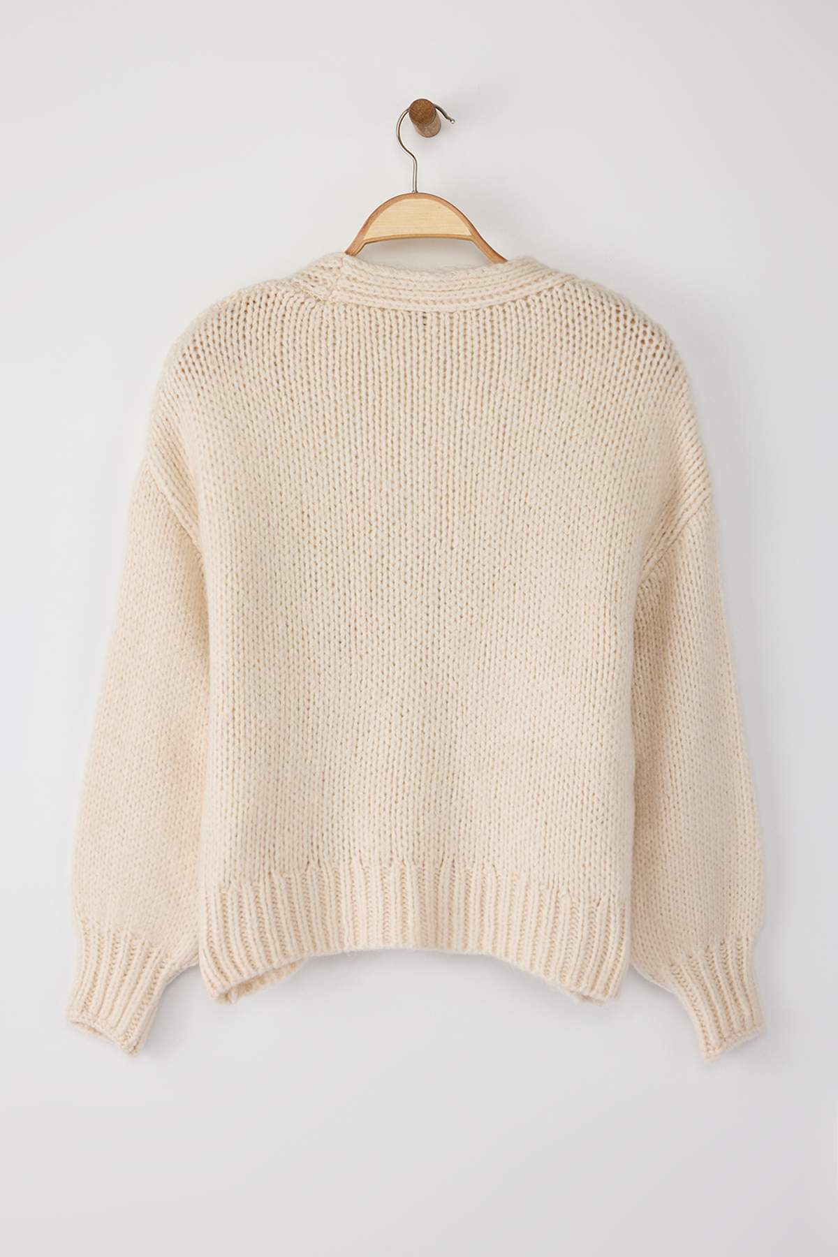 Trendyolmilla  Taş Yumuşak Dokulu Gül Detaylı Triko Hırka TWOAW25HI00207 - Görsel 7