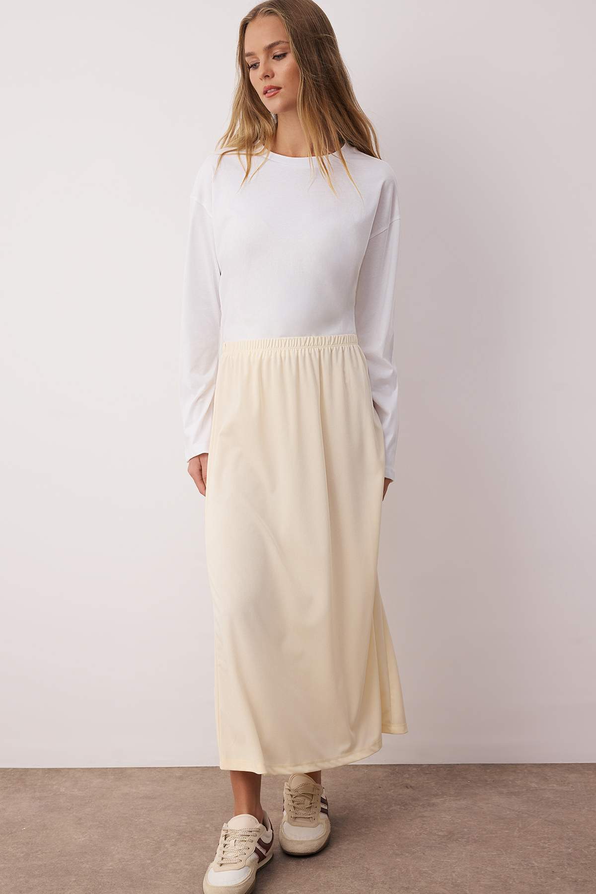 Trendyolmilla  Ten Örme İçlik Astar Etek TCTAW22EE0018 - Görsel 3