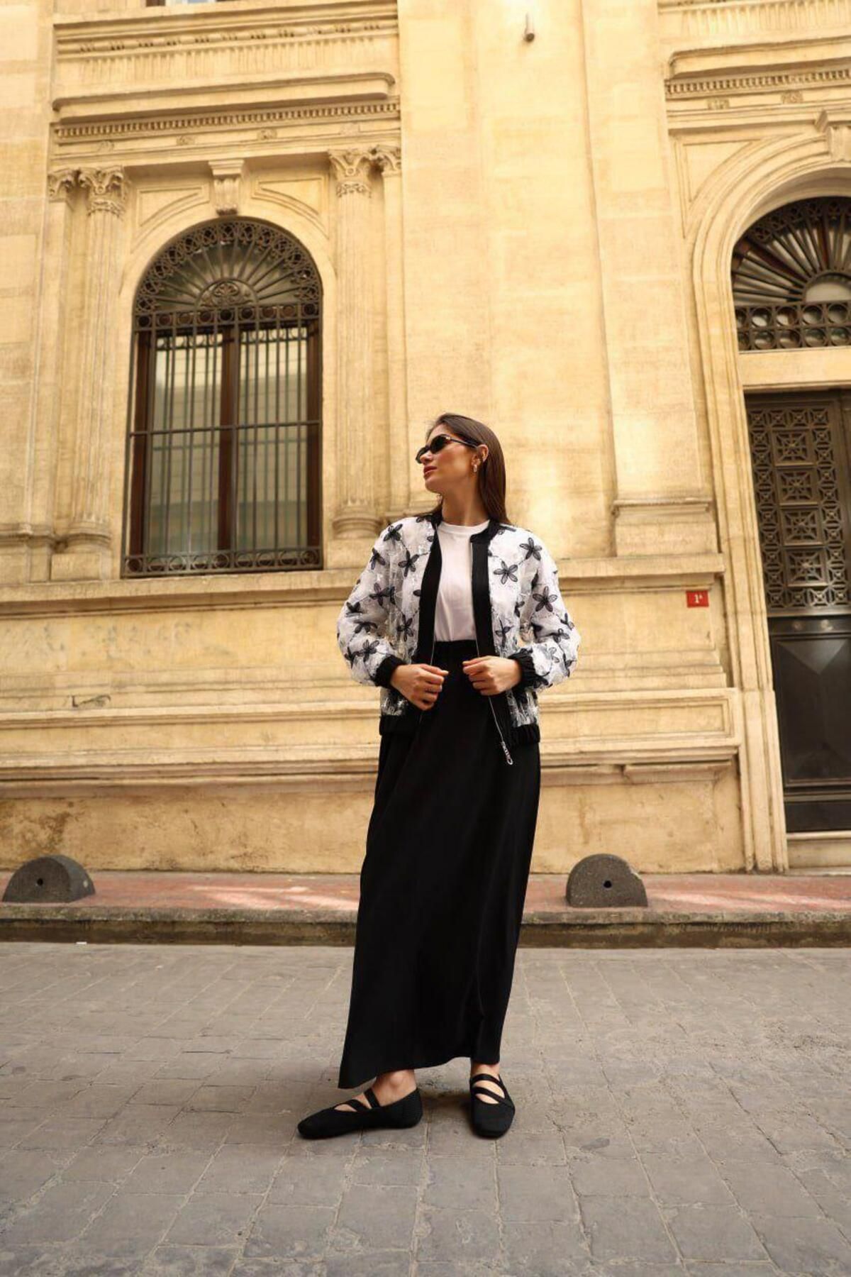 Cardella-Triple Stylish Set with Sequin and Tulle Flower Detail Jacket and Crepe Skirt 3