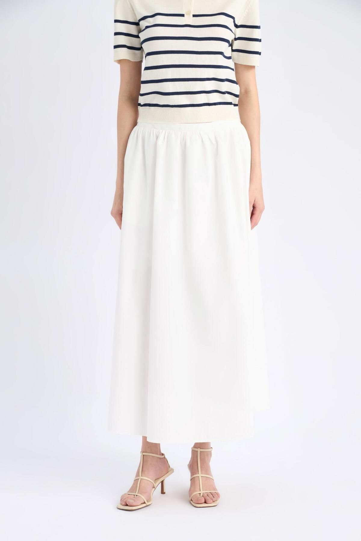DeFacto-A-Line Regular Waist Half Lining Poplin Midi Skirt E8700Ax25Sp 5