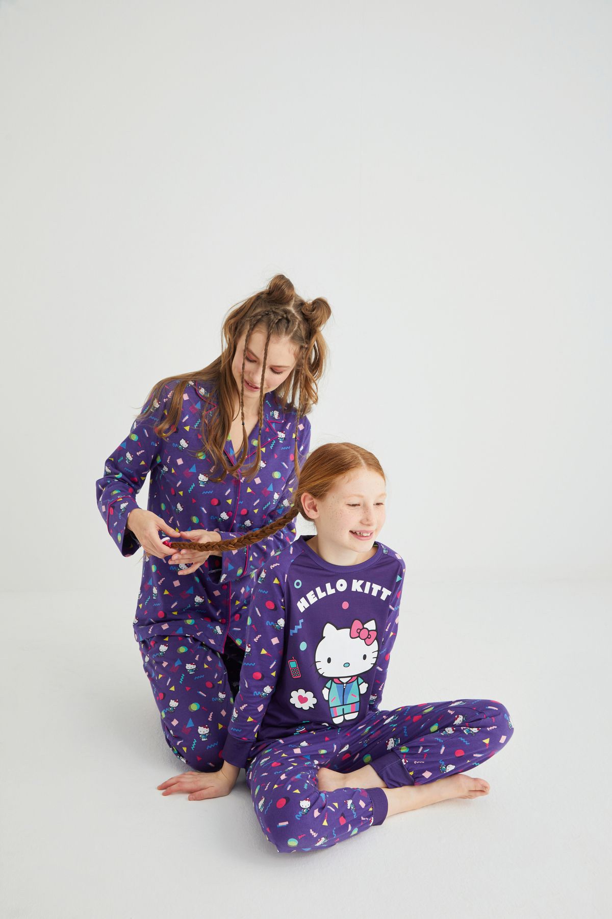 Hello Kitty-Licensed Buttoned Long Sleeve Pajama Set Roz-68 5