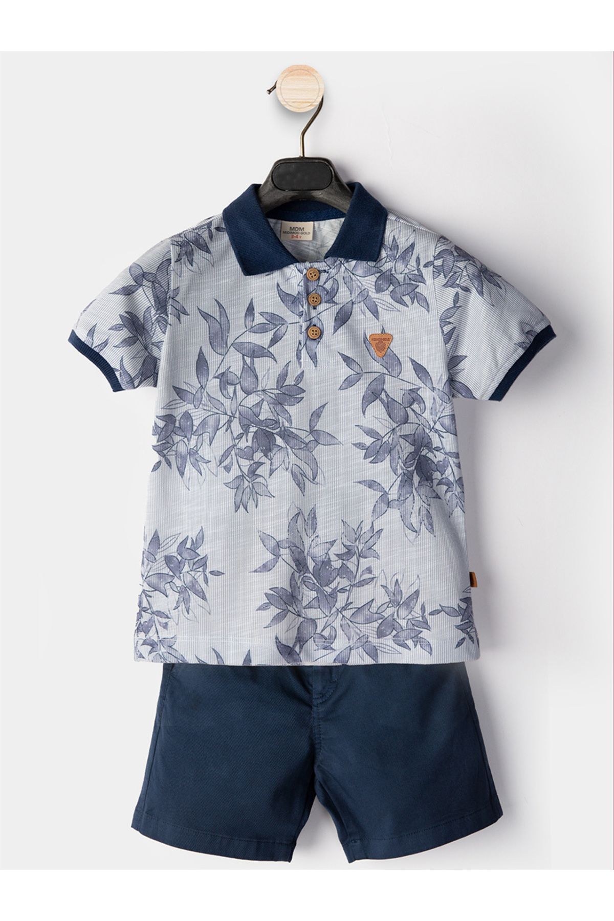 Midimod-3-teiliges Set für Jungen, Polokragen, T-Shirt, Shorts, Gürtel 3