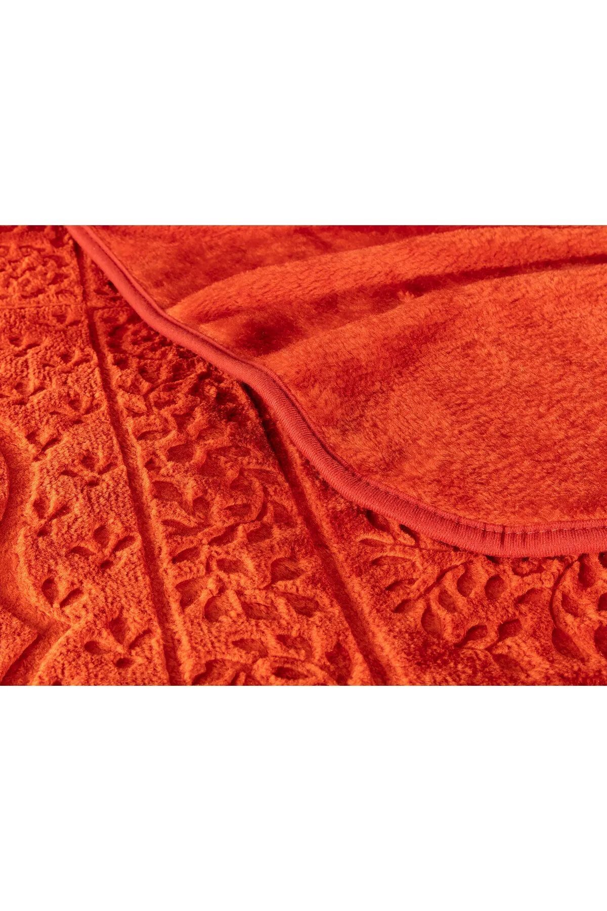 Soft Kare-Mink Emboss Blanket 3