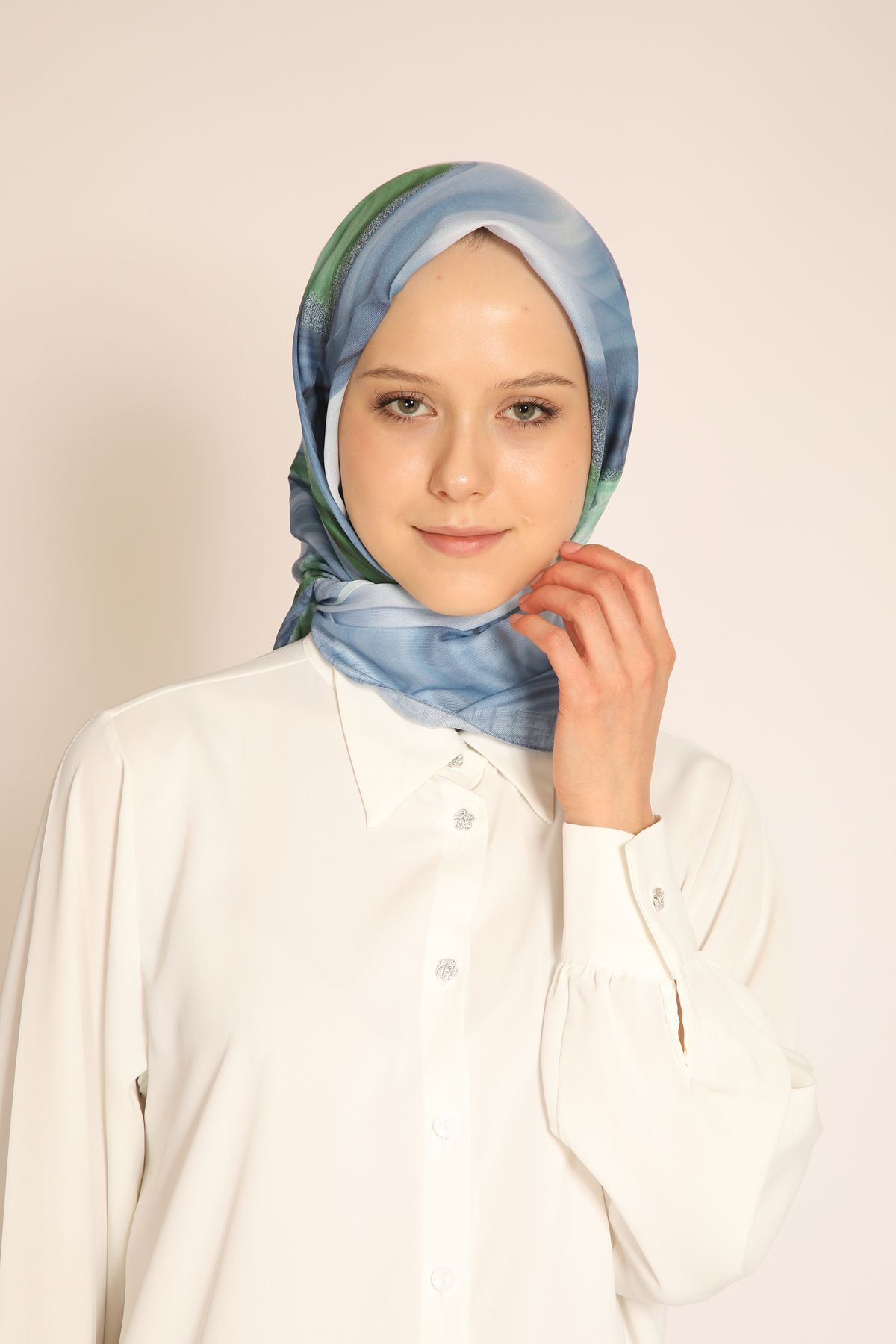 BERCHEM SCARF-Algasal Patterned Soft Scarf - Stylish and Eye-Catching Design 1