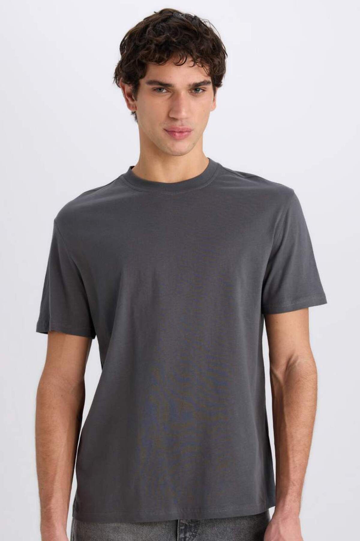DeFacto-New Season 100% Cotton New Regular Fit Crew Neck Basic Plain Short Sleeve T-Shirt 1