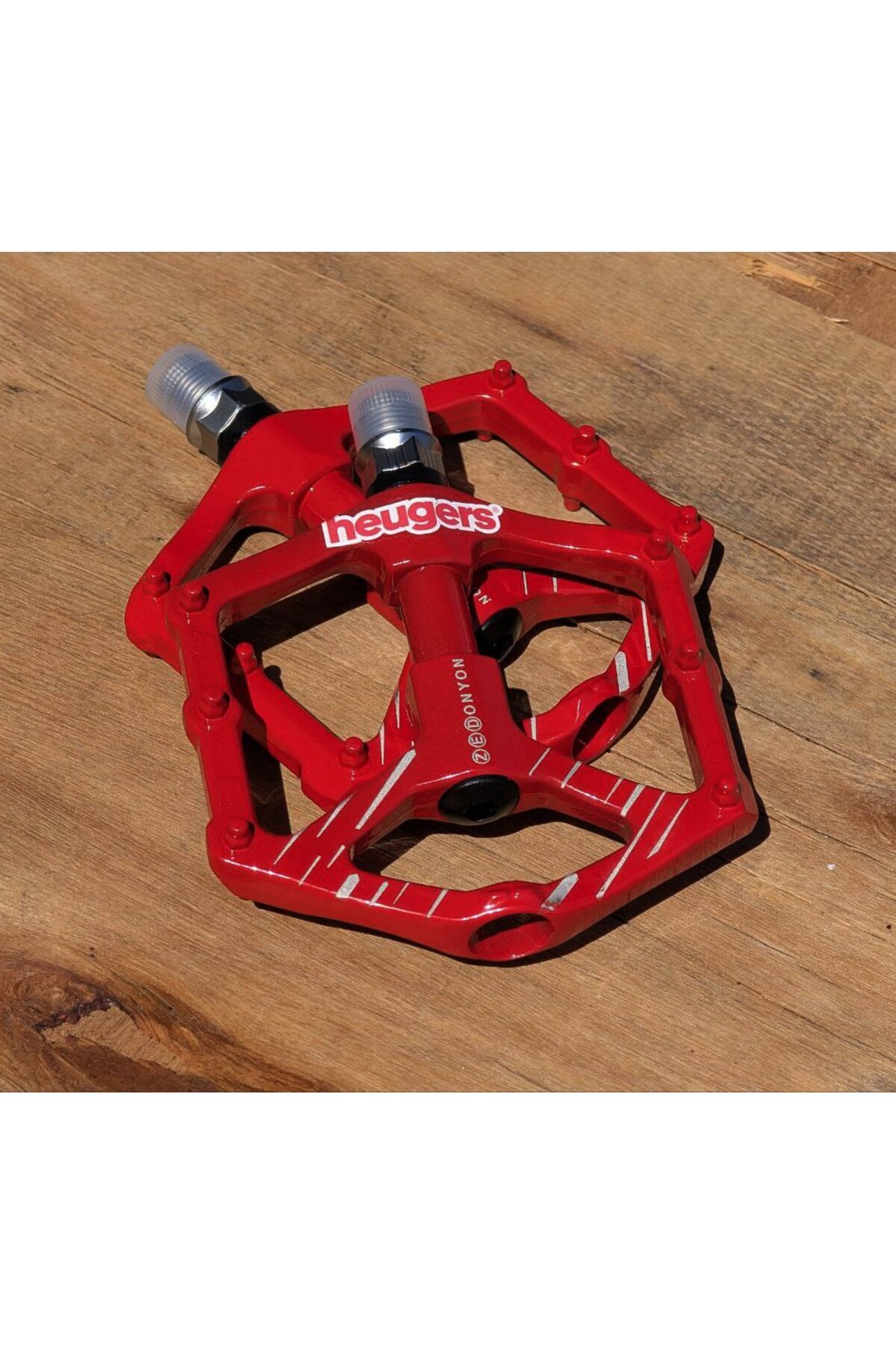 heugers Rulmanlı Alüminyum Platform Pedal – 102 mm, Kırmızı, Hafif ve Dayanıklı MTB & Şehir Bisikle