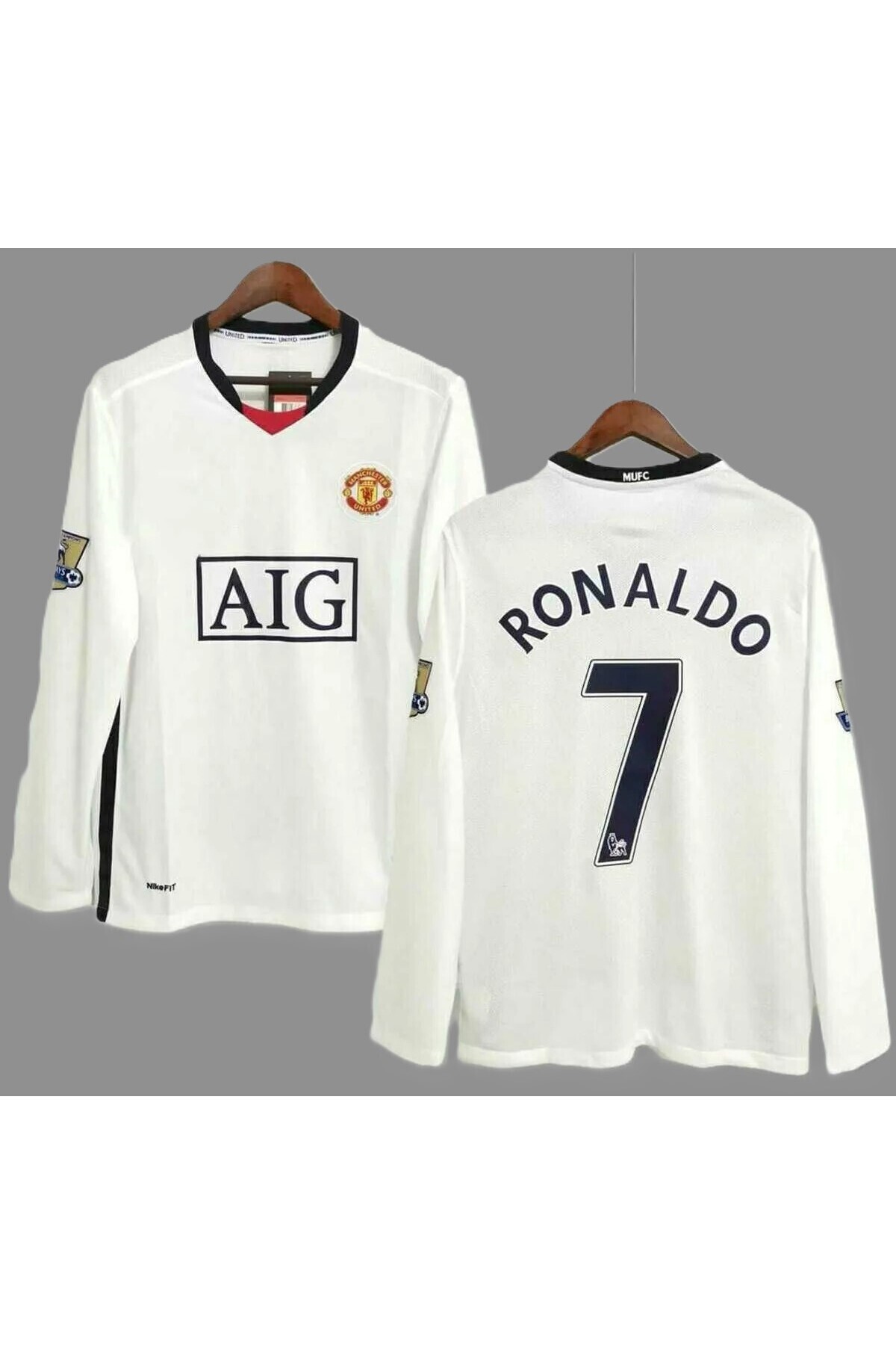 OVES Cristiano Ronaldo 2008-09 Sezonu Efsane Yetişkin Uzun Kollu Forması