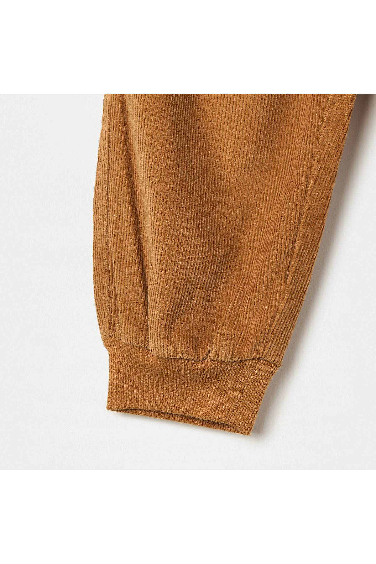 Juniors-Ribbed Joggers with Pockets and Drawstring Closure 3