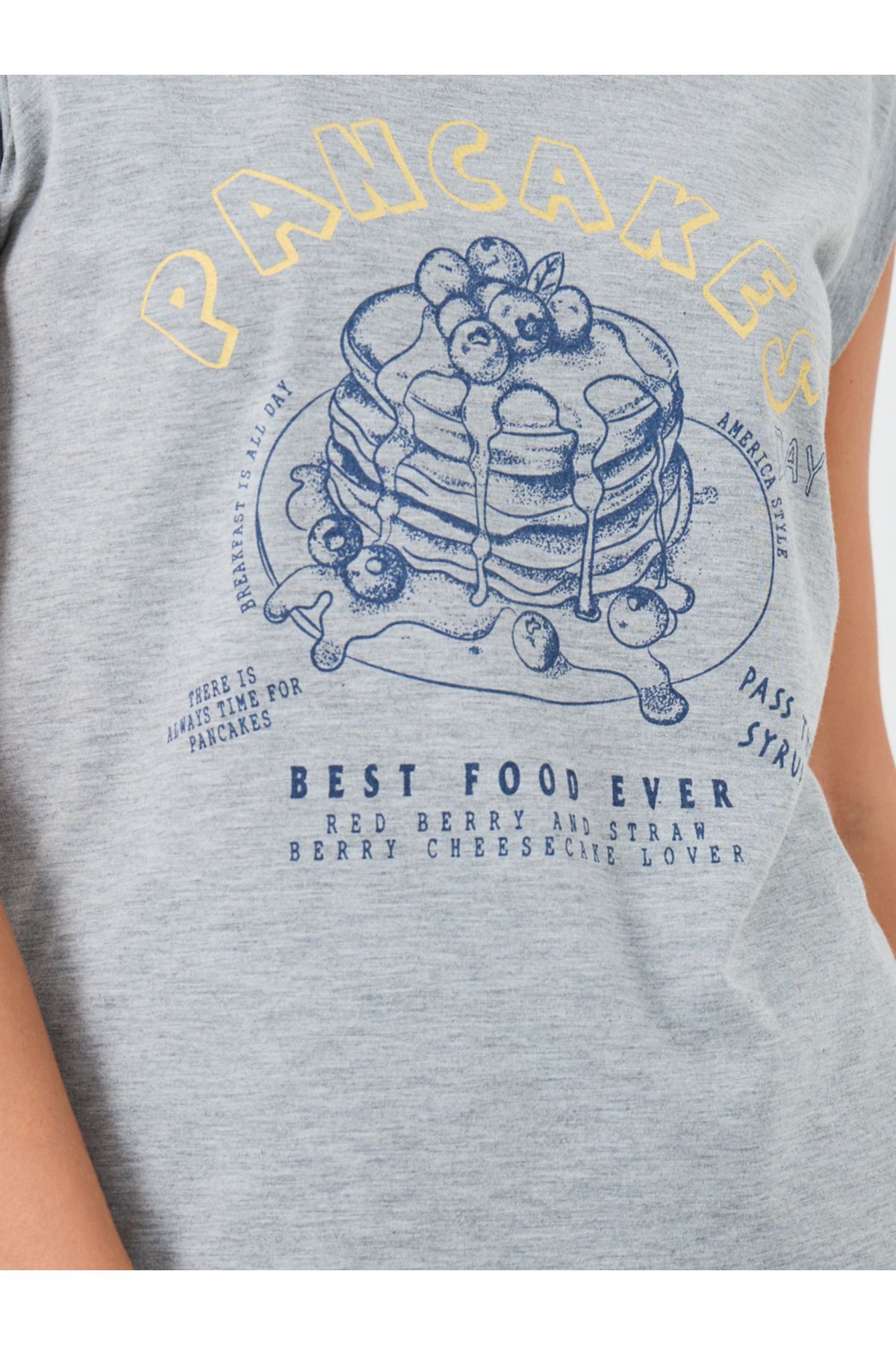 Styli-Pancake Graphic Print Tank and Gingham Checked Pyjama Set 4