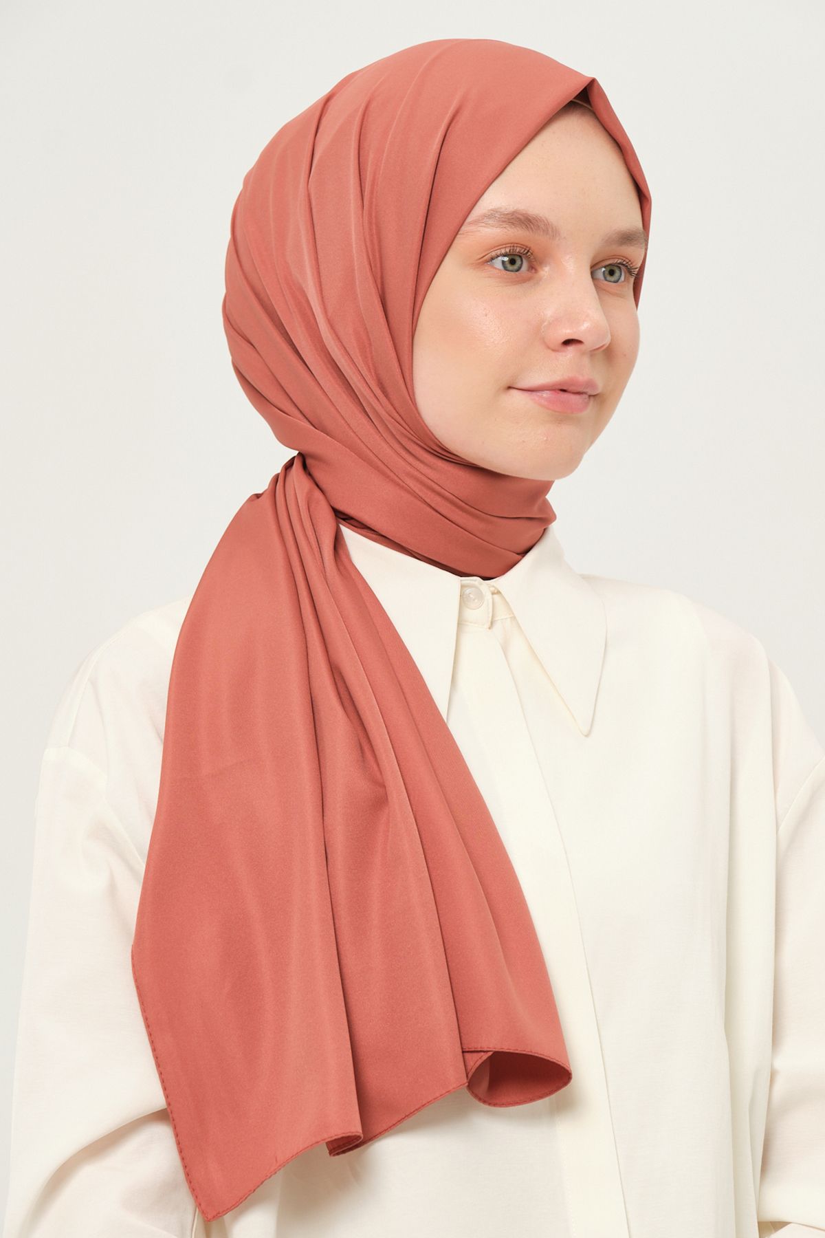 Madame Polo-Plain Twil Shawl Onion Peel Non-Slip Wrinkle-Free Fabric 4