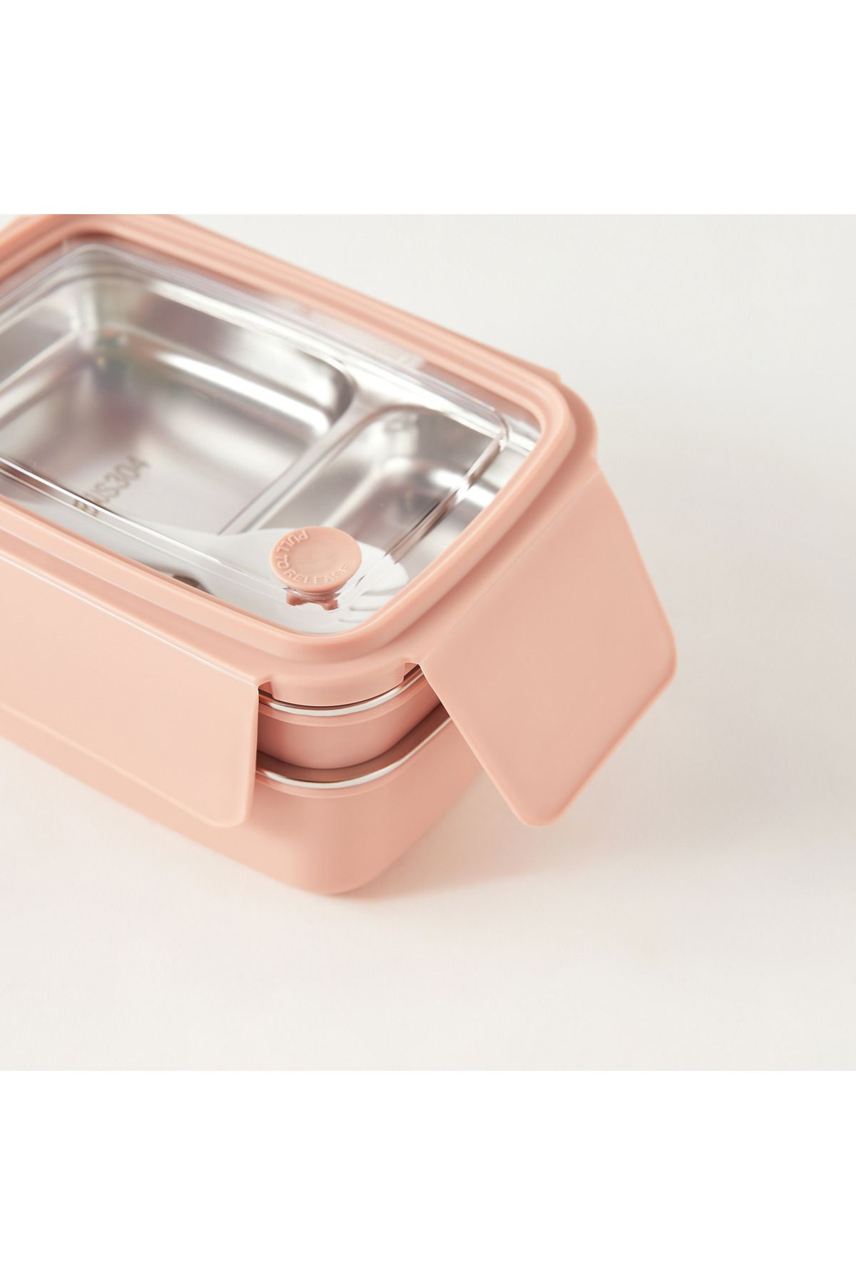 Lifestyle-Solid 2-Layer Lunch Box with Foldable Fork 4