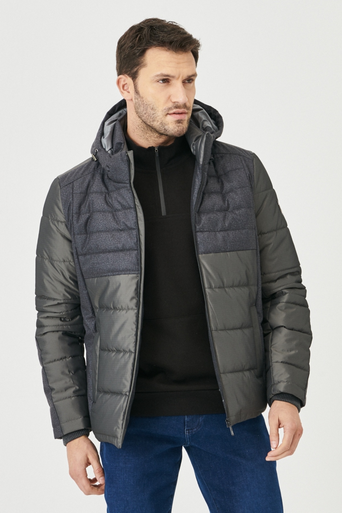 AC&Co / Altınyıldız Classics Erkek Gri Standart Fit Normal Kesim Tam Astar Casual Kışlık Kapüşonlu Kaban