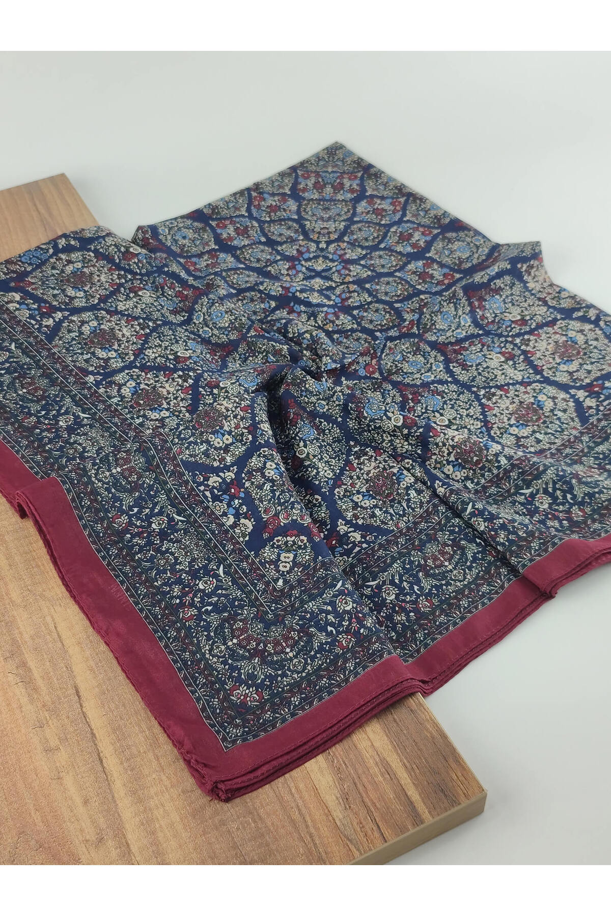 Desenli Dijital Elegance Pamuklu Eşarp Yazma SNM1047-12