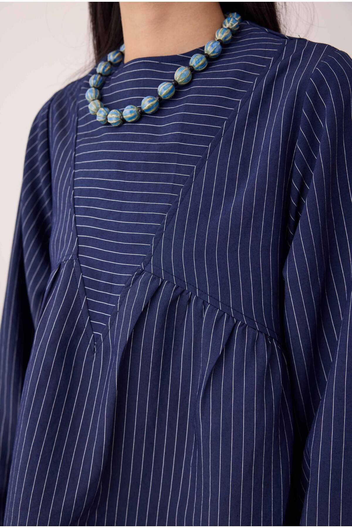 HEQA-V Panama Tunic Night Blue 2