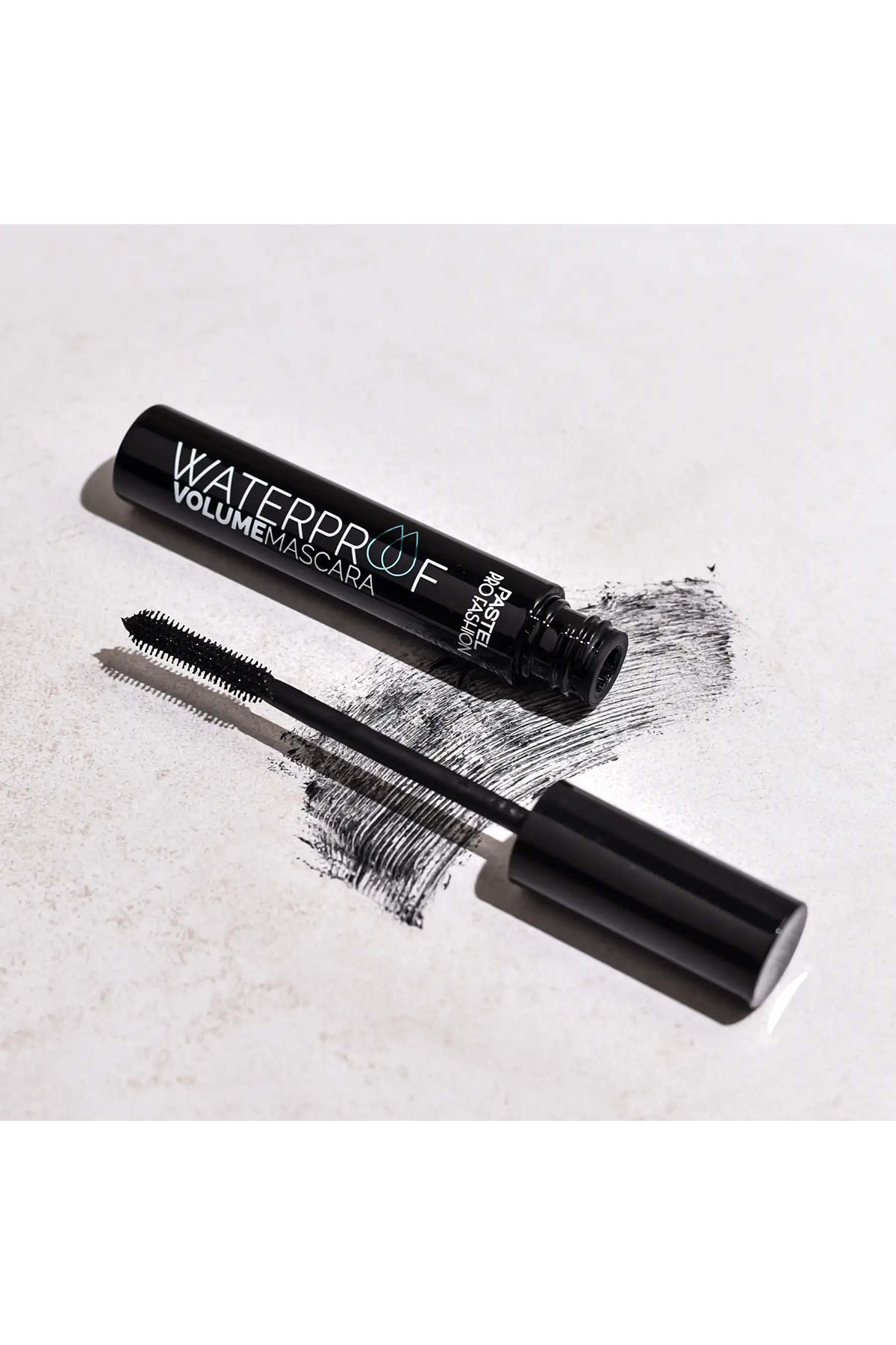 Pastel Waterproof Volume Mascara