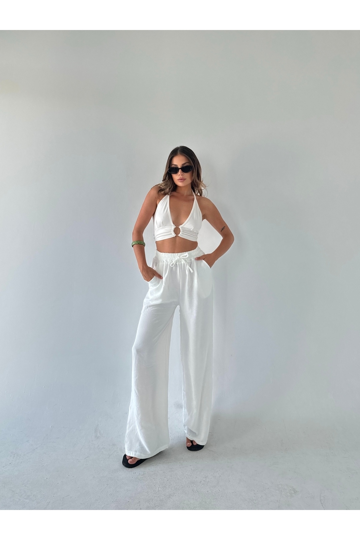 HW Hills Woman Kadın Beyaz yüksek bel yırtmaçlı salaş pantolon