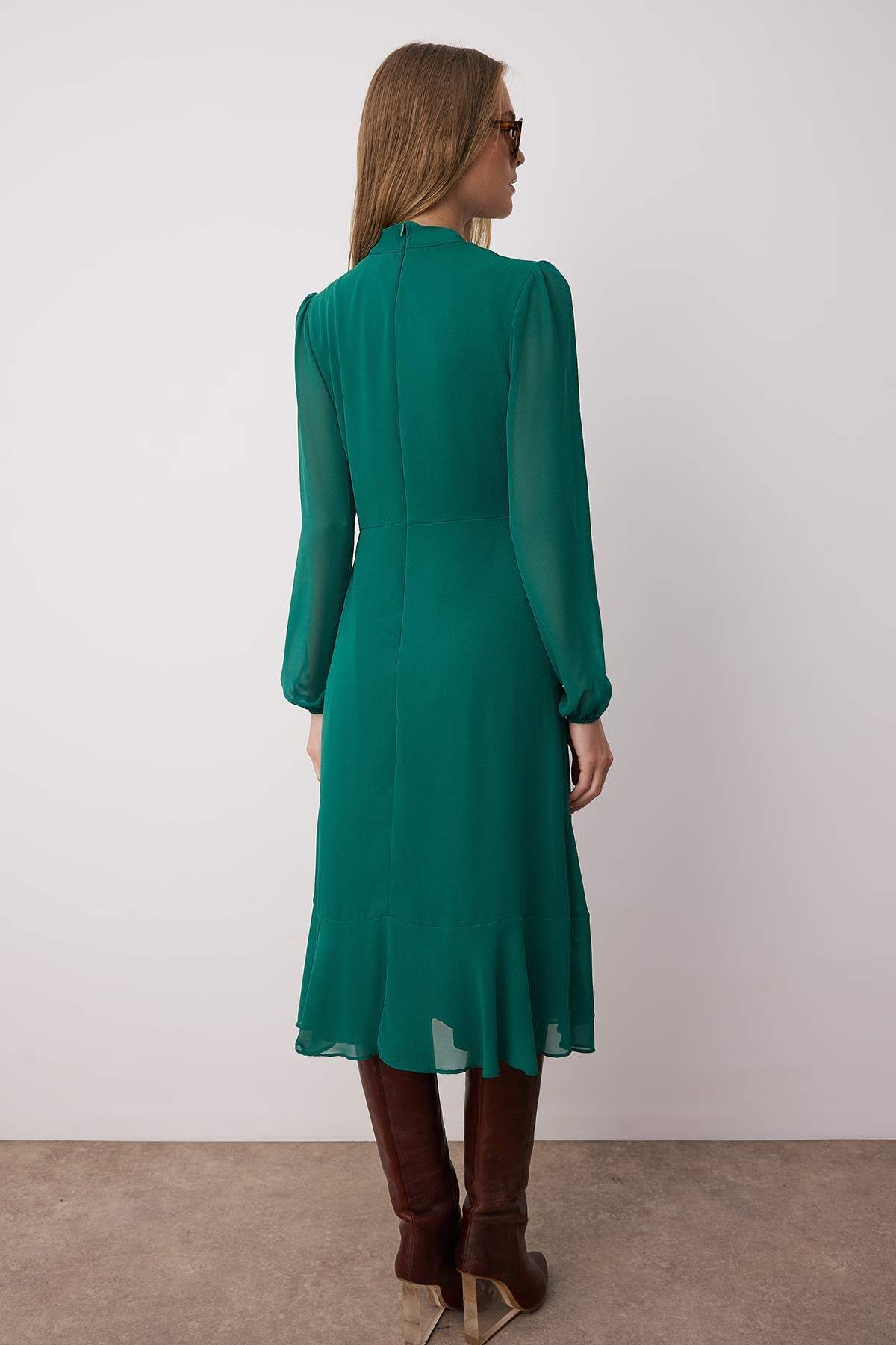 Trendyol Collection-Rochie de iarnă din șifon midi cu căptușeală verde - guler vertical TWOAW20EL1313 4