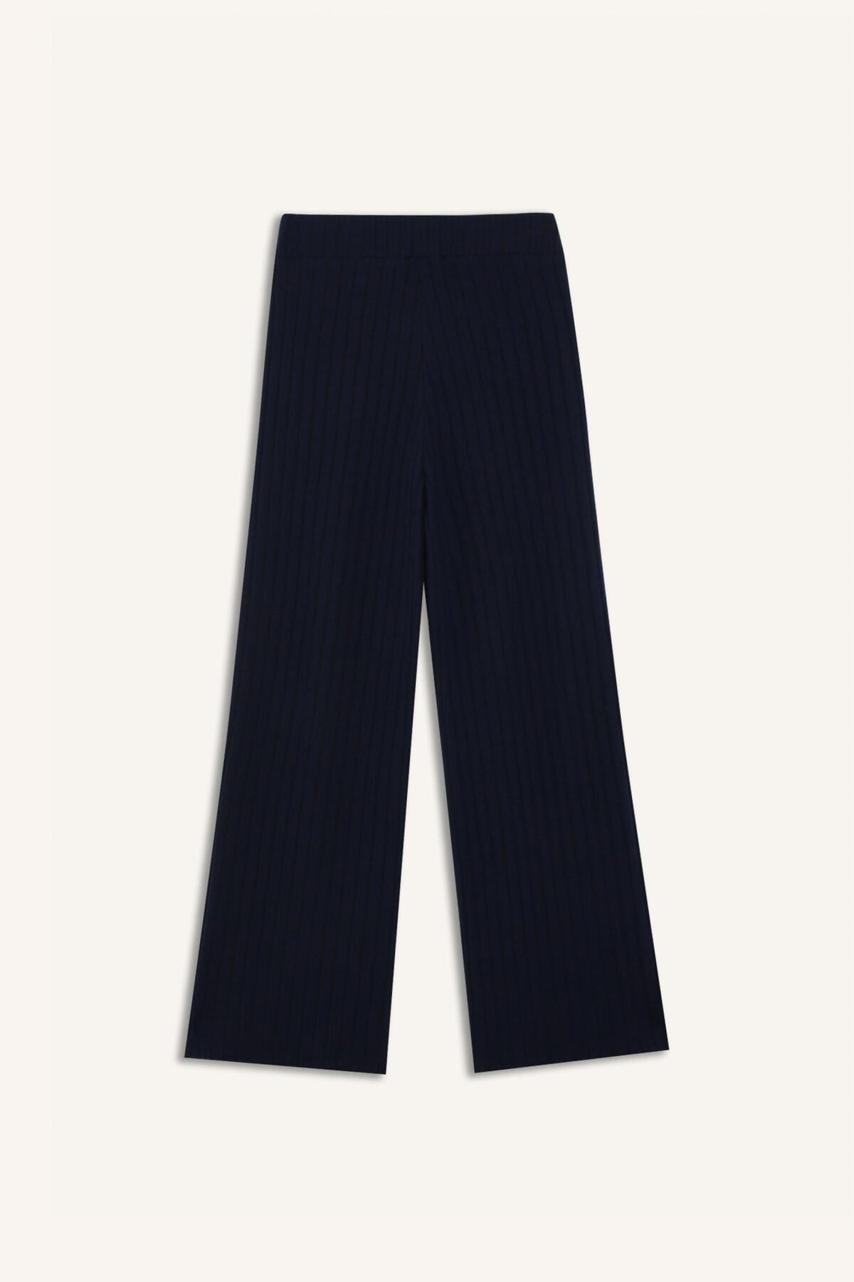 DeFacto-Regular Fit Corduroy Camisole Winter Pants Normal Waist B2405Ax25Sp 8