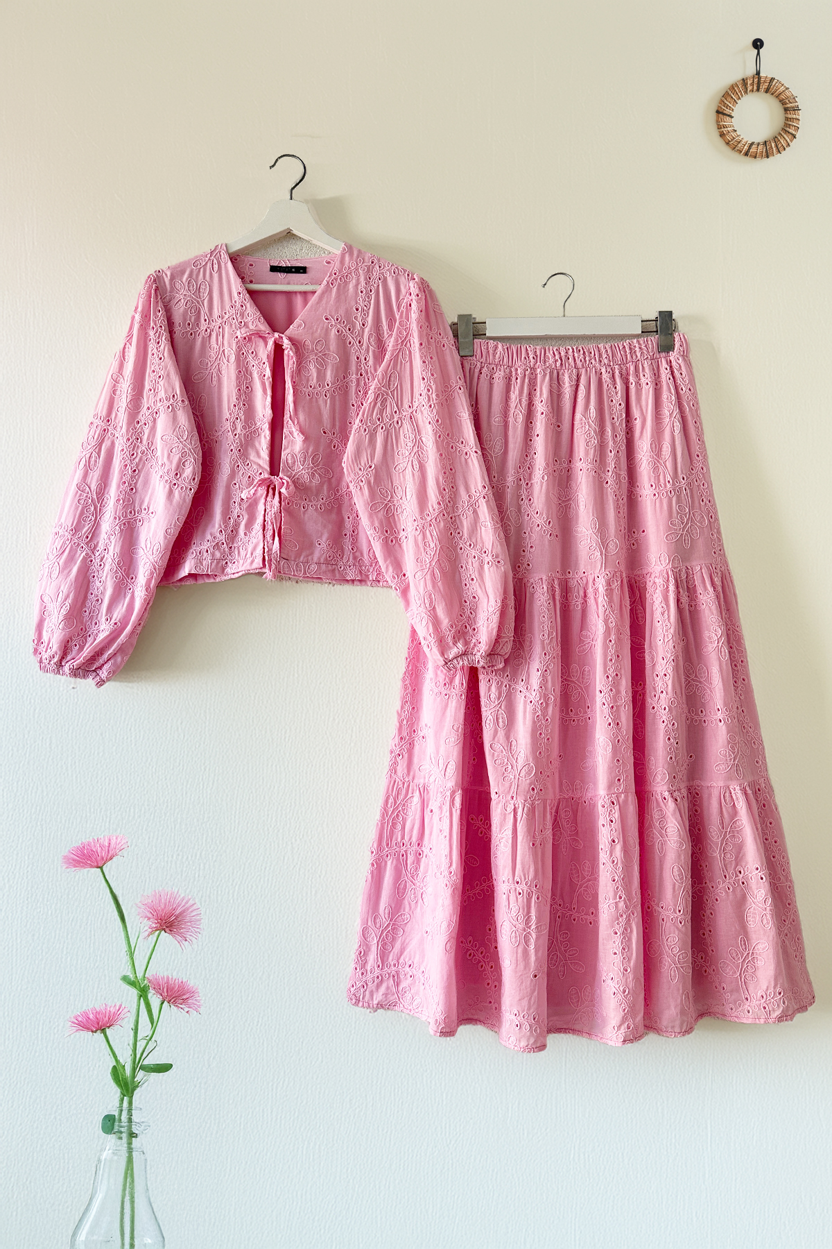 MODAQU Guipure Scalloped Lined Blouse Skirt Set - Powder