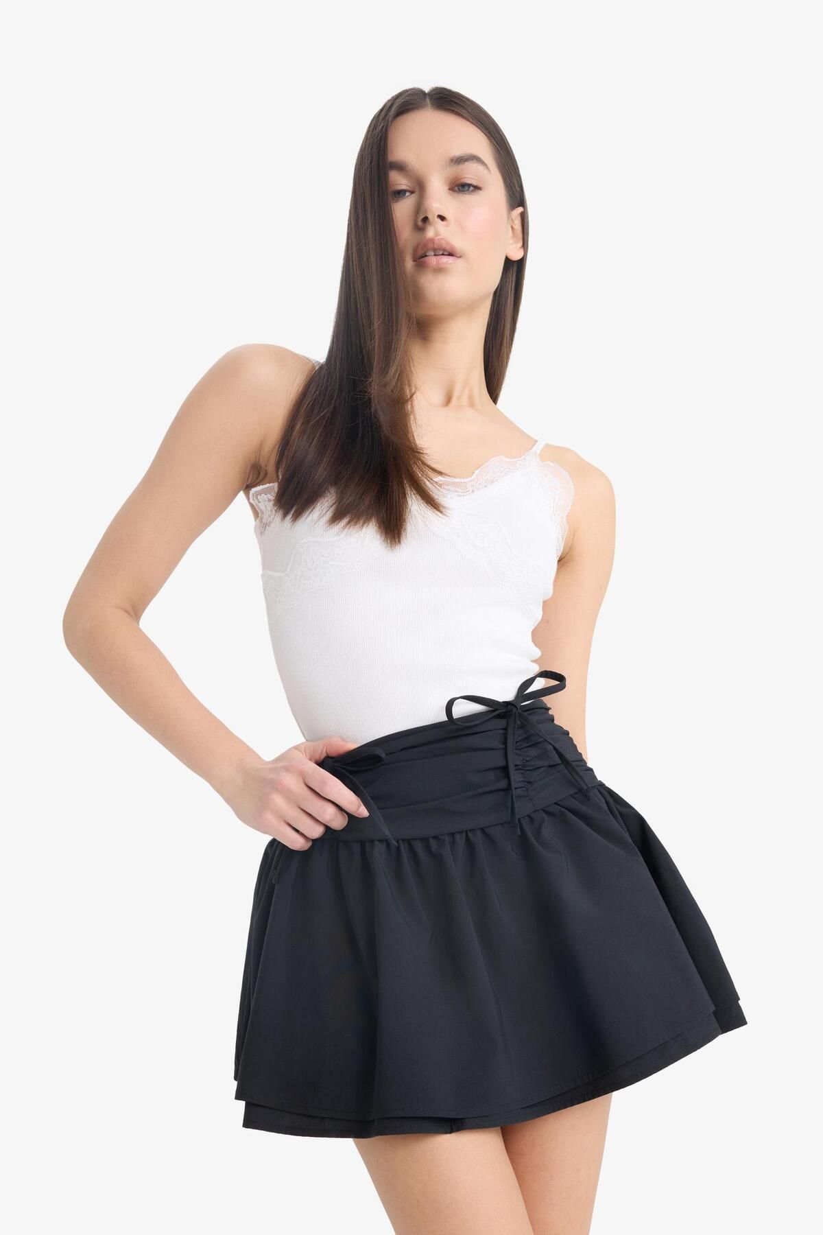 DeFacto-Coool A-Linie Minirock aus gekämmter Baumwolle mit normaler Taille und Popeline-Futter E7588ax25sp 4