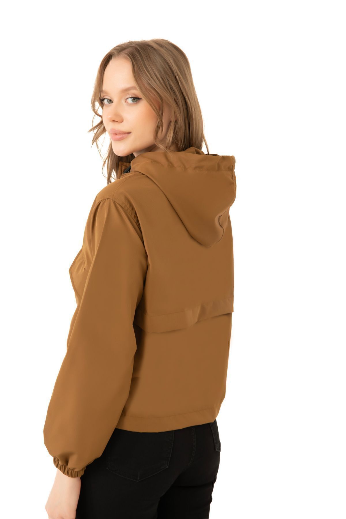 freemen  Kadın Taba Su Geçirmez Ve Rüzgara Dayanıklı Kapüşonlu Çıt Çıtlı Mevsimlik Yağmurluk - Görsel 4