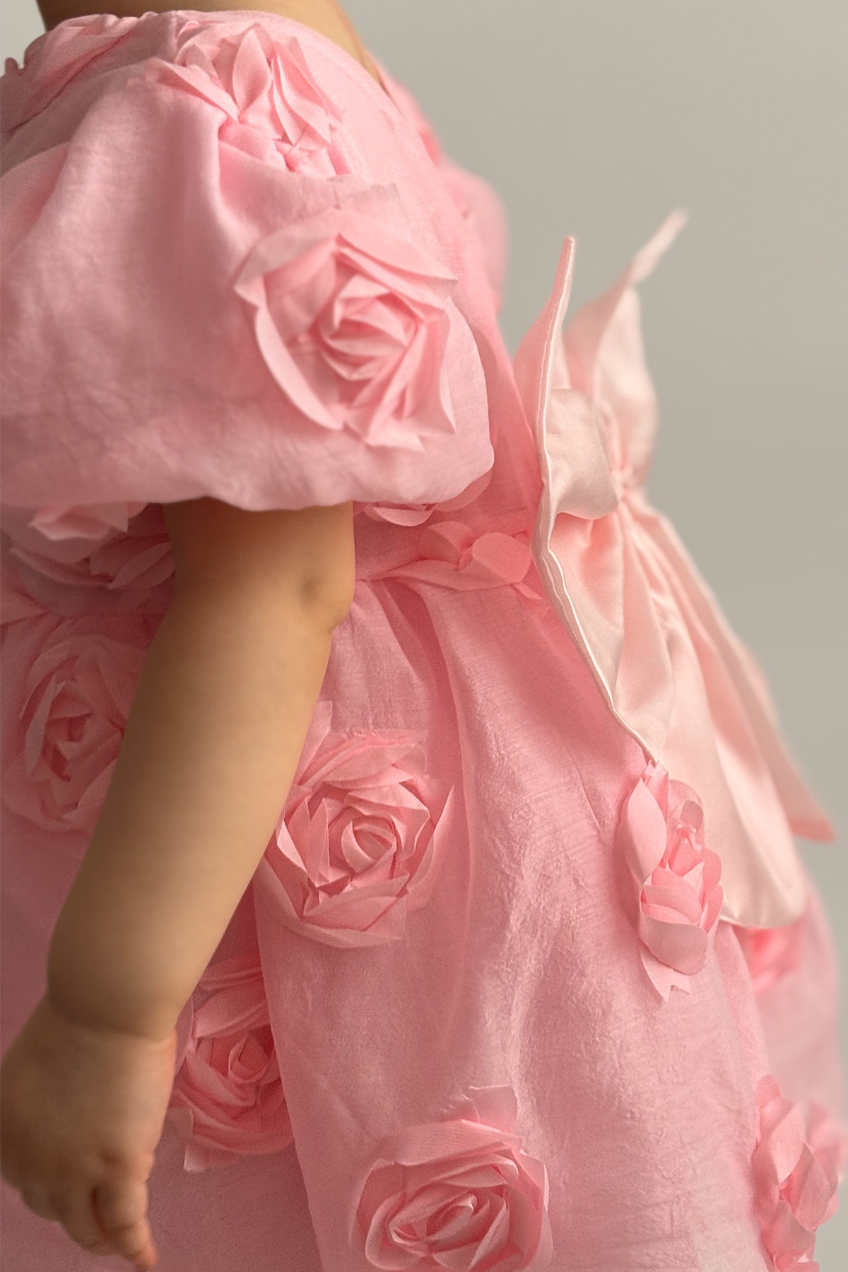 ALYRA Kız Bebek Kız Çocuk Kısa Kollu Sırt Detay Fiyonklu Özel Gün Doğum Günü Parti Düğün Bayramlık Elbise fotoğrafı 4 (önizleme)