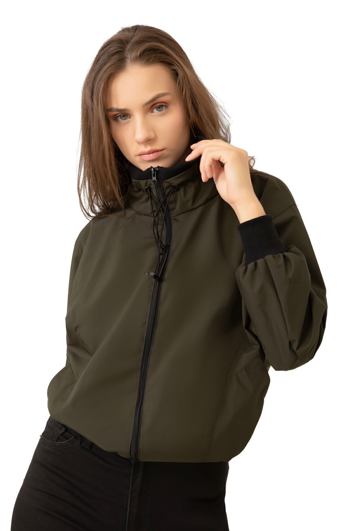 Montland  Kadın Haki Dik Yaka Su ve Rüzgar Geçirmez Oversize Crop Mevsimlik Yağmurluk Rüzgarlık