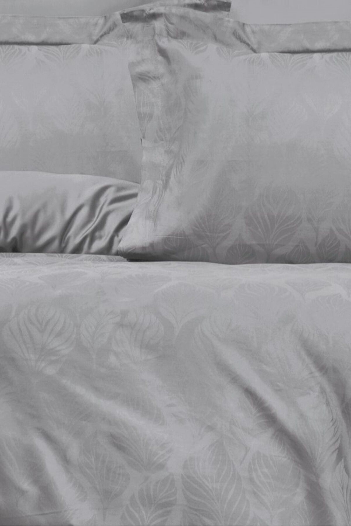 Sevim-Tivoli Jacquard 100% Cotton Satin Double Duvet Cover Set - Aura Gray 3
