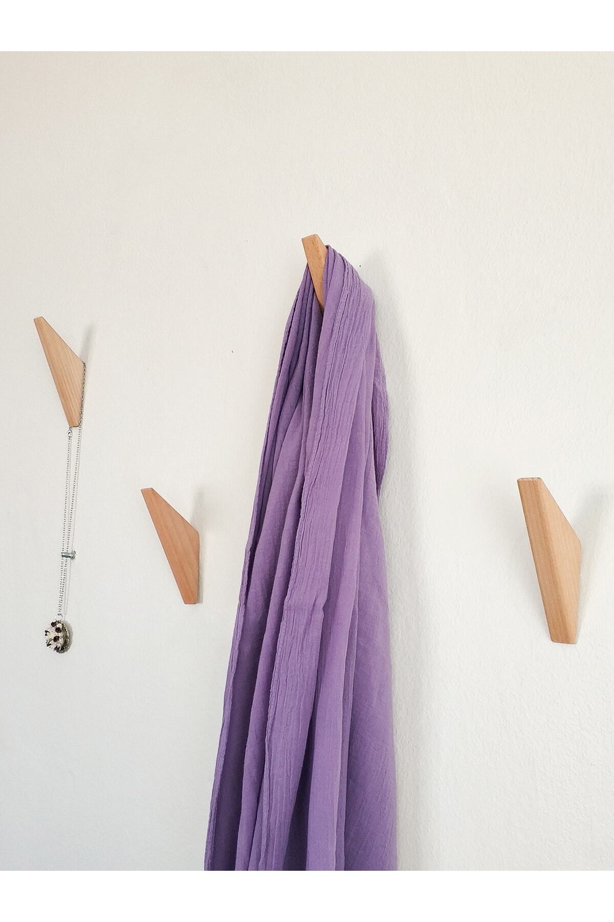 Wooden 4-Piece Triangle Spear Wall Hanger Modern Scandinavian Style Coat Rack Hanger Natural