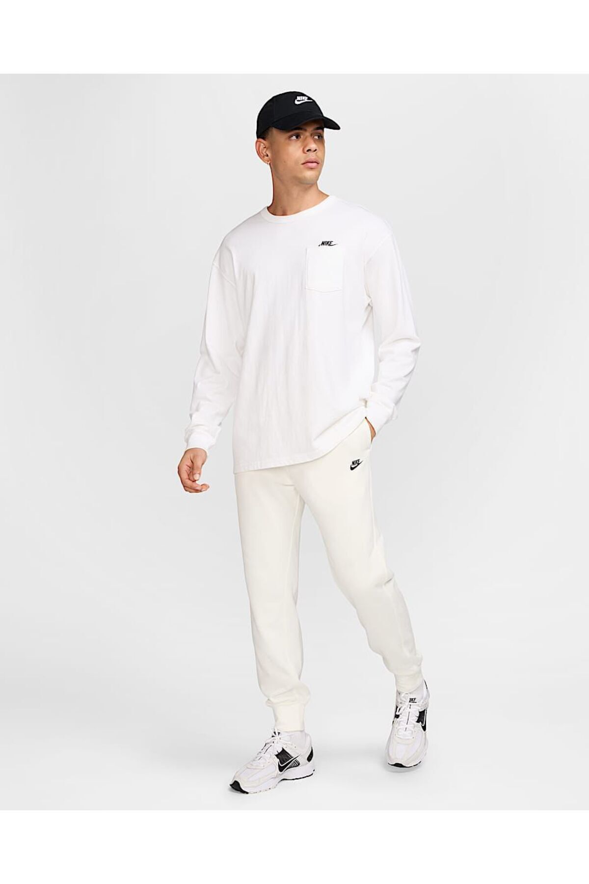 شلوار گرمکنمردانهNikeرنگ کرم