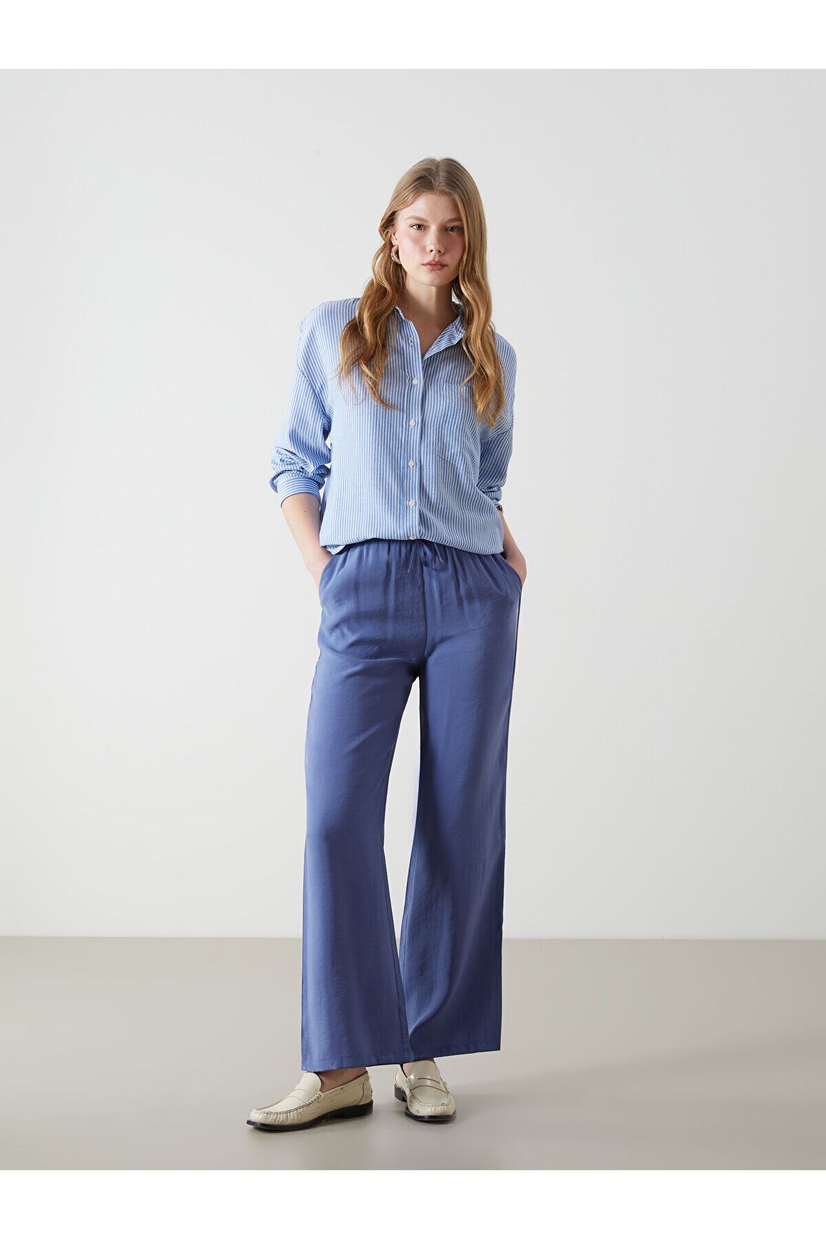 LC Waikiki-Women's Trousers with Elastic Waist 1