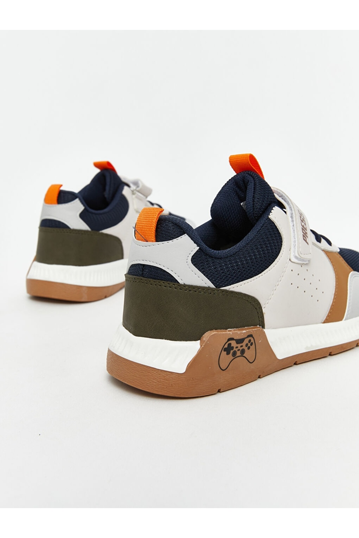 LC Waikiki-LCW STEPS Boy's Sports Shoes with Laces and Velcro 5