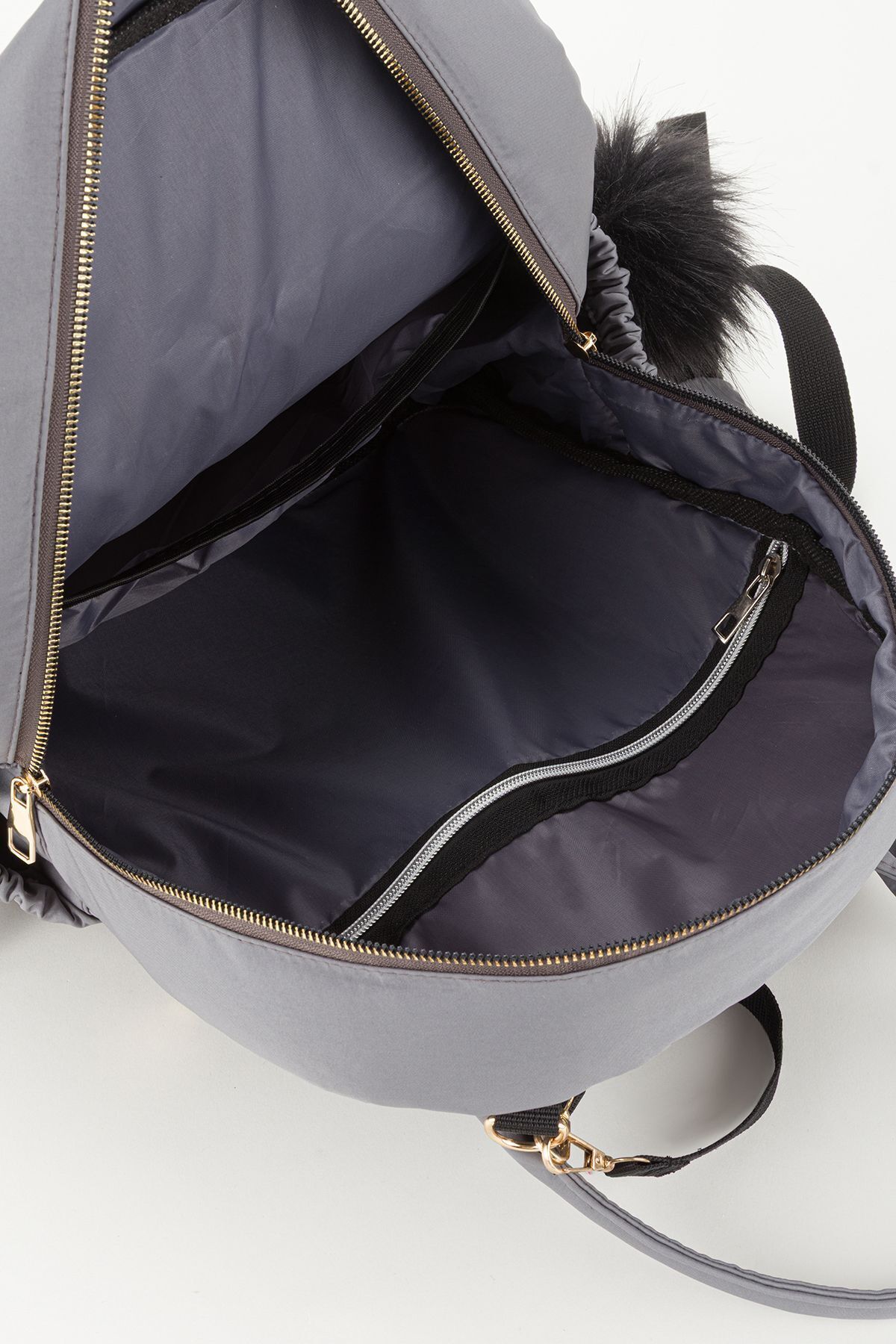 Halk Sepeti Anne Bebek Bakım Sırt-Omuz Çantası Arya Model Termos Biberon Cepli Askı Aparatlı Anahtarlık Hediyeli fotoğrafı 3 (önizleme)