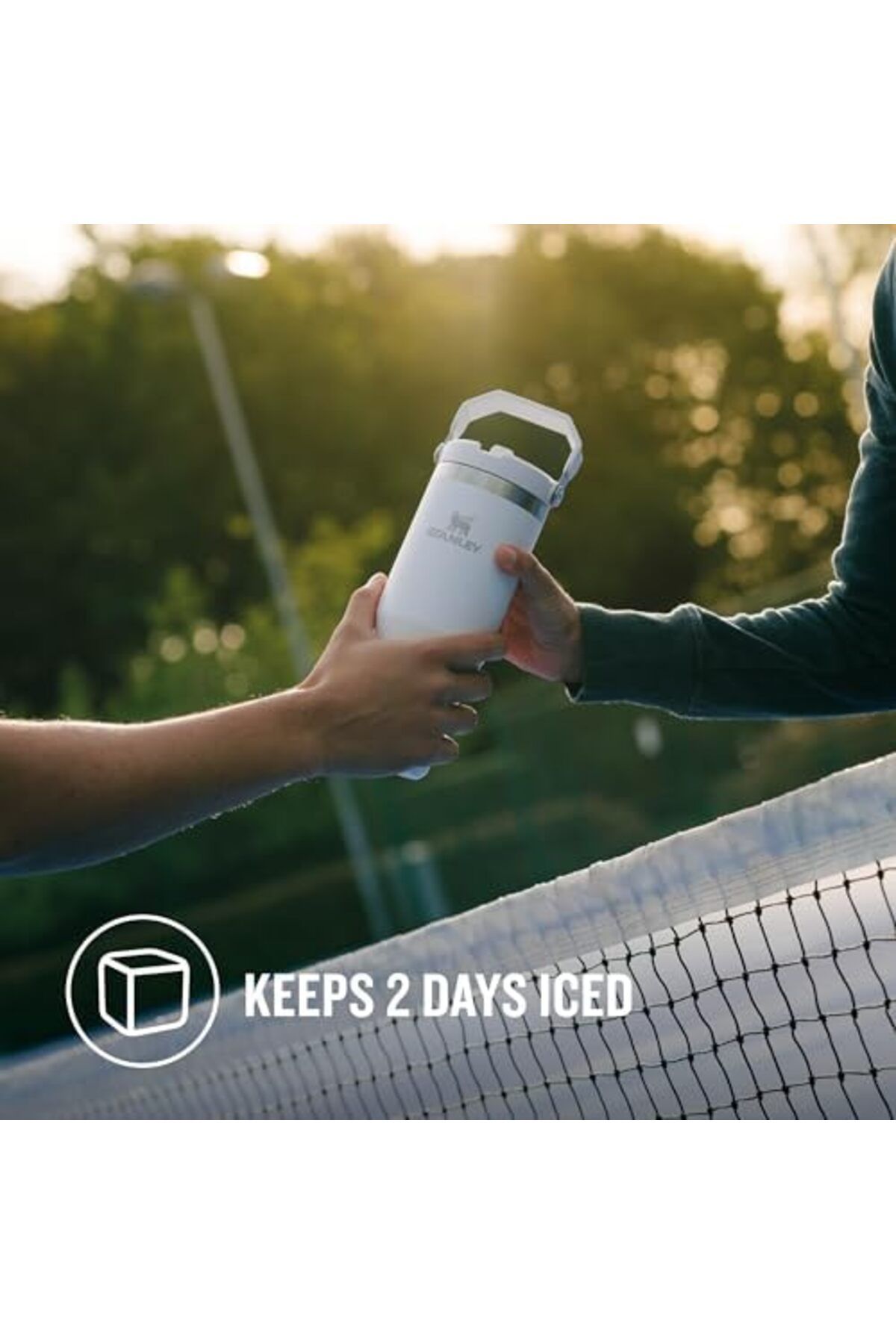 Stanley-IceFlow Flip Straw Water Bottle With Straw 0.88L - Keeps Cold for 12+ Hours - Leakproof - St 4