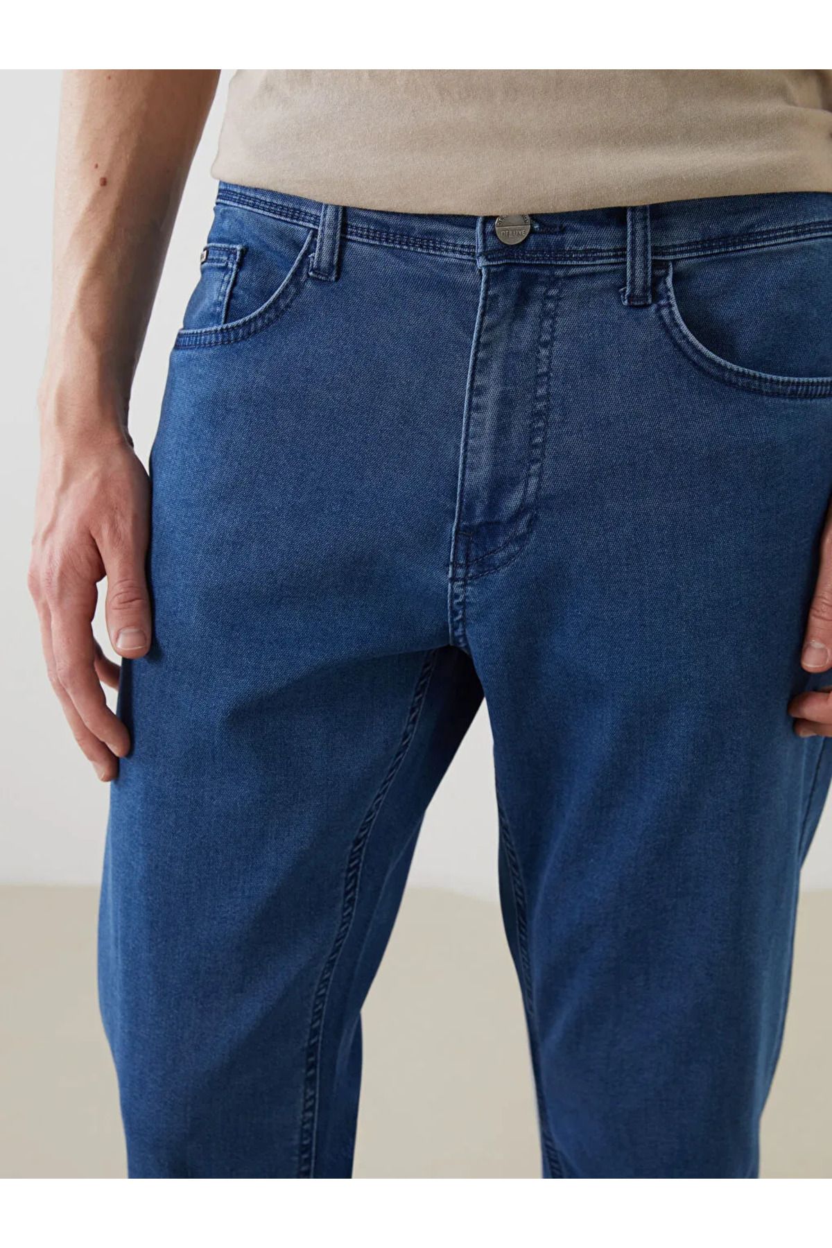 LC Waikiki-Lcw Jeans Indigo 779 Regular Fit Men's Jean Trousers 3