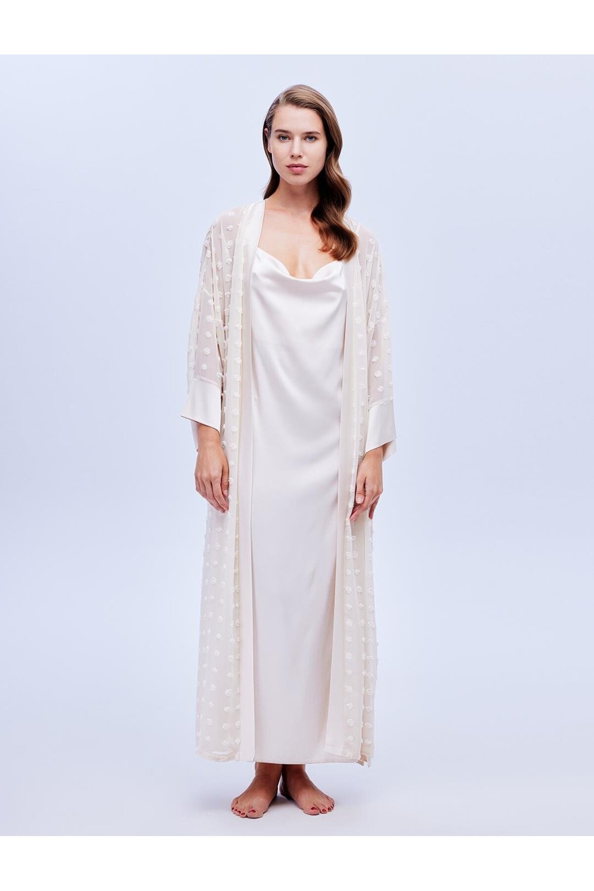 BONJOUR MADAME Bjm-1637 Çeyiz Seti Gecelik Sabahlık Pijama Takım Şort Takım 6 Parça Set Pudra