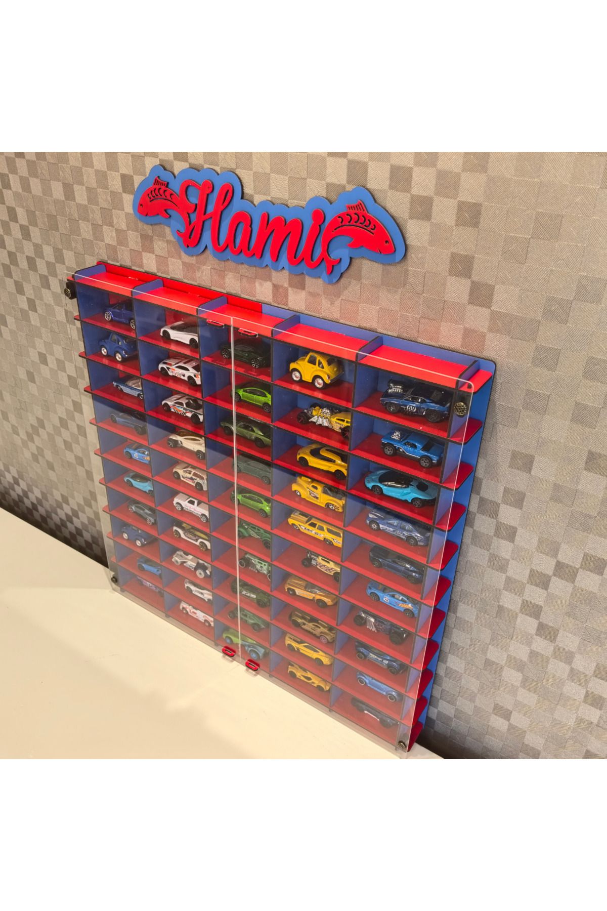 Pleksi Kapaklı 1/64 Ölçek 50Araçlık Hotwheels Matchbox metal araç Uyumlu Model Oyuncak Araba Rafı