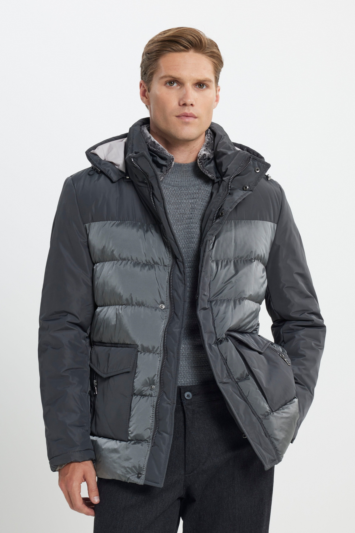 آلتین ییدلیز کلاسیکس پالتو مردانه آنتراسیت سایز استاندارد، یقه ایستاده، برش معمولی، ضد سرما