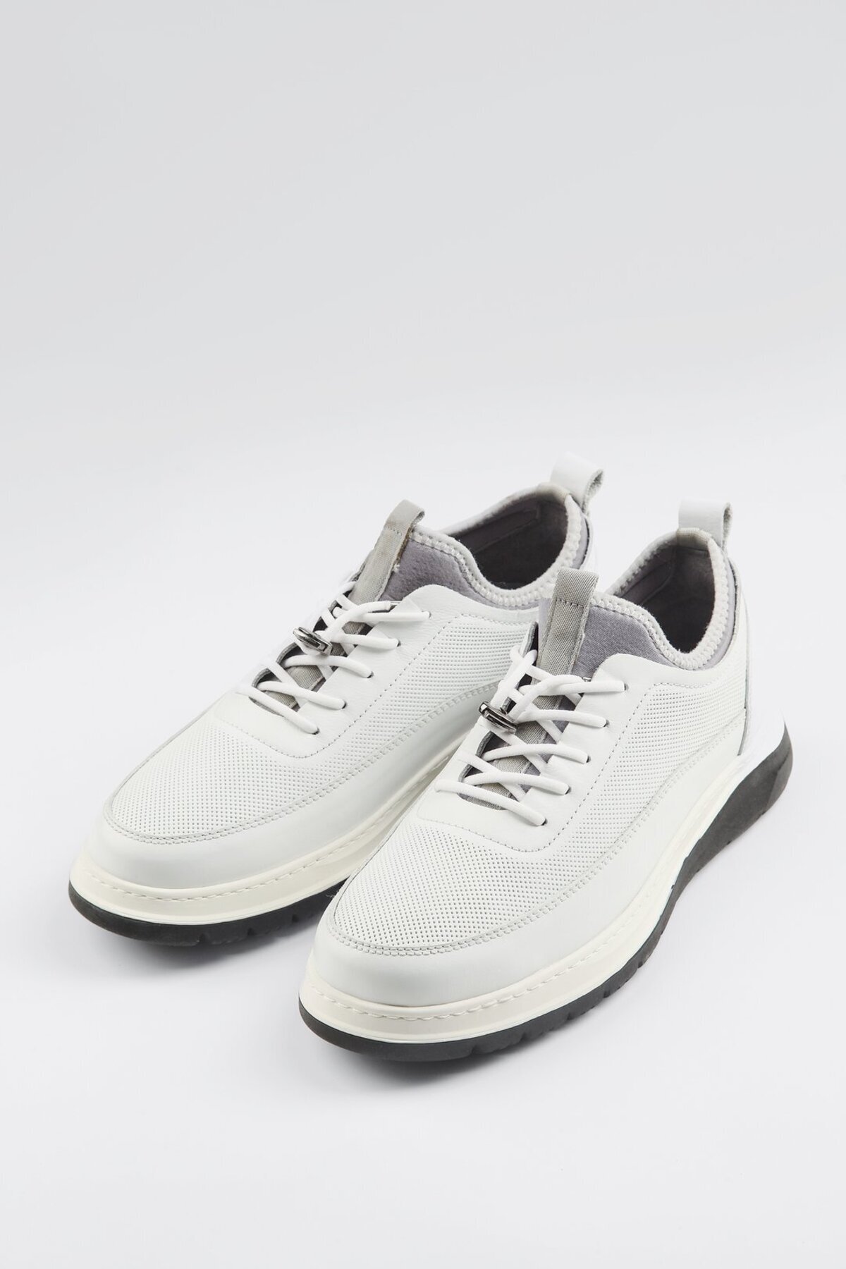 ایتالیانو آیاکابی کفش کتانی مردانه چرم اصل روجباین، مناسب برای استفاده روزمره