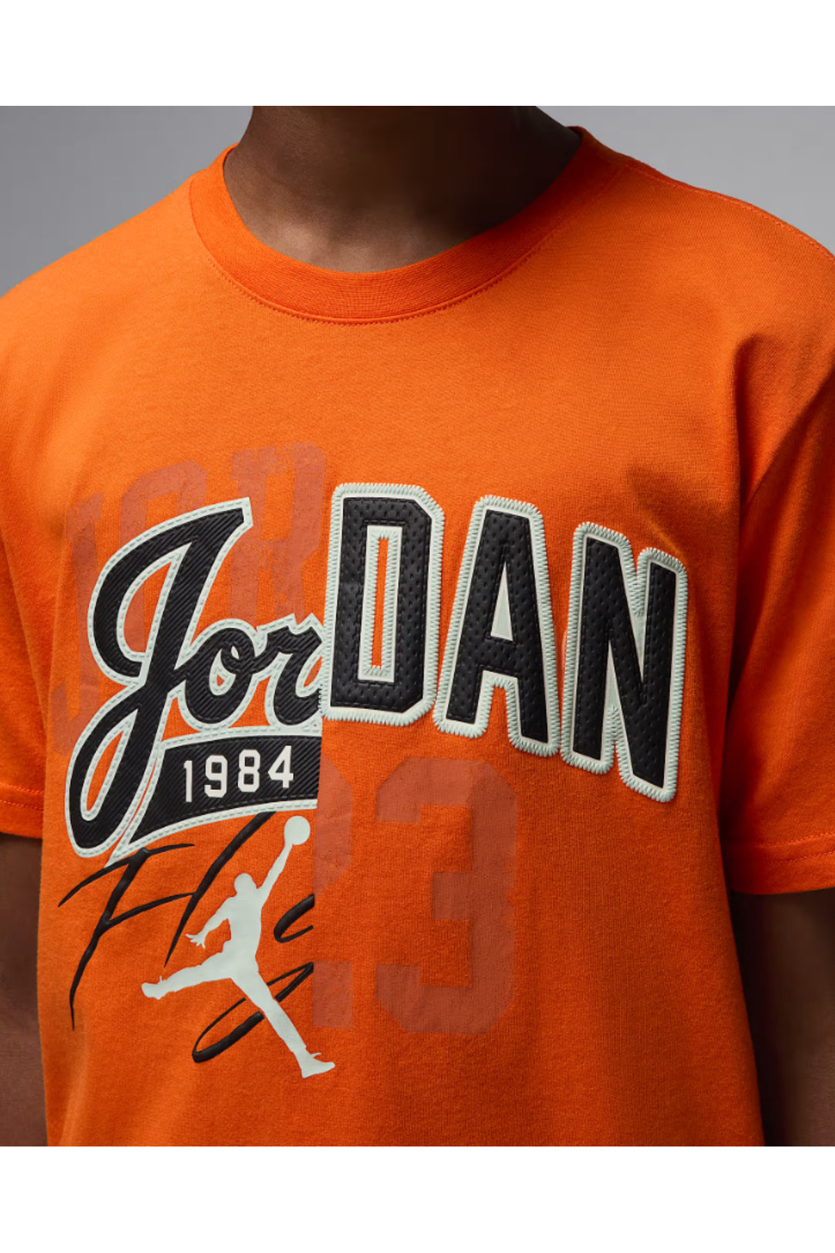 Nike-JORDAN JDB JORDAN VARSITY SPLIT ERKEK ÇOCUK TİŞÖRT 95F224 95F224-N4V 4