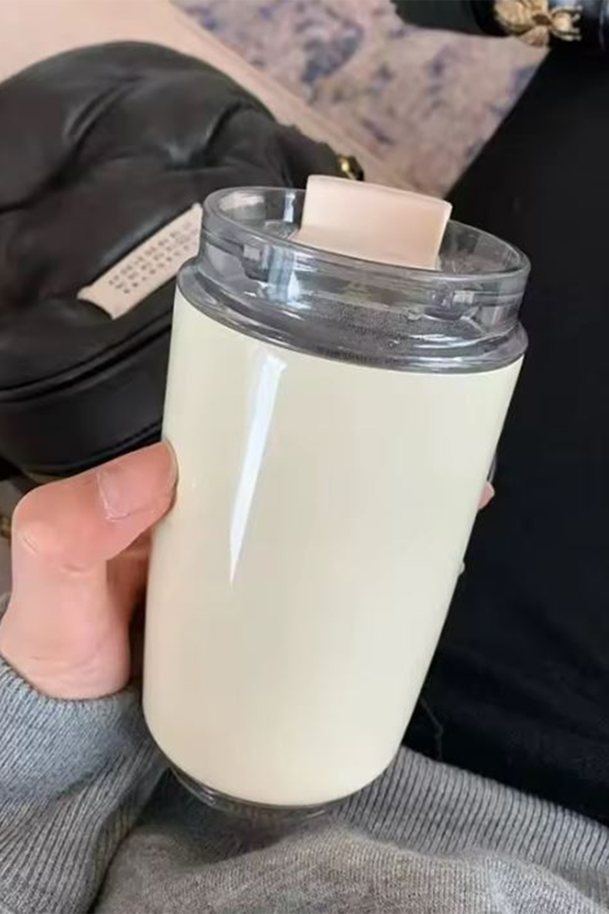 İŞTE BU Kişiye Özel İsimli Retro Tarz Kelebek Vakumlu Termos Kupa – 240 ml | 304 Çelik Isı Koruma ve Akıtmaz fotoğrafı 4 (önizleme)