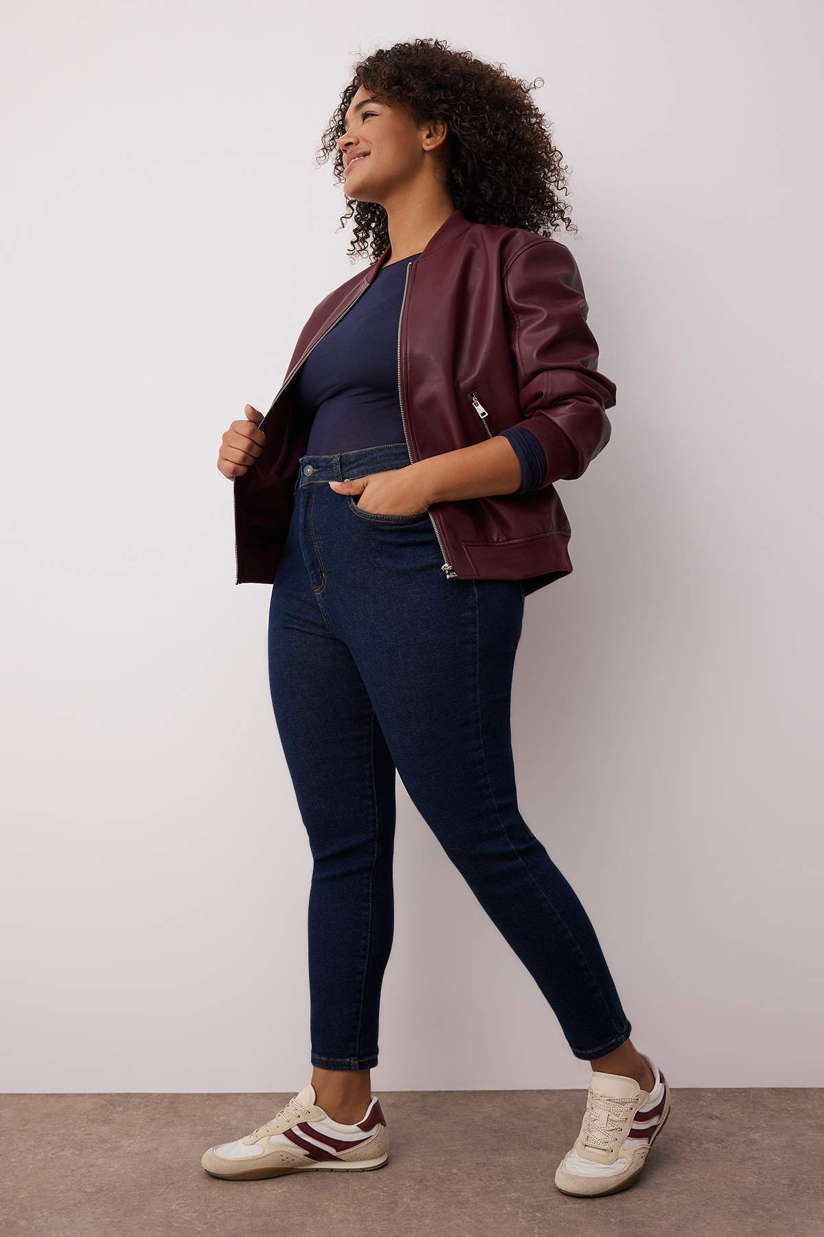 Trendyolmilla  Koyu Mavi Yüksek Bel Esnek Skinny Denim Büyük Beden Jeans TBBAW26CJ00006 - Görsel 2