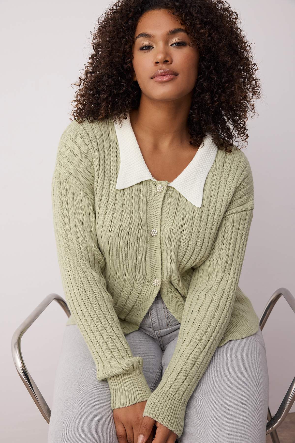 Trendyolmilla Curve Mint Fitilli Yaka Detaylı Düğmeli Triko Hırka TBBAW23AV00084