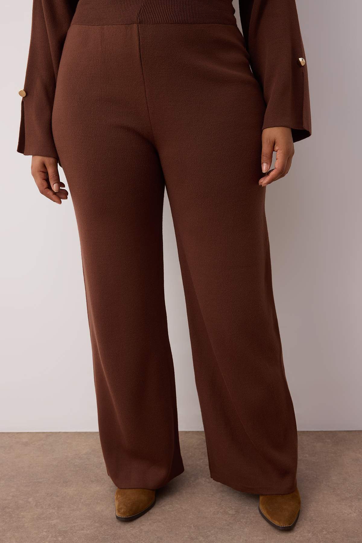 Trendyol Curve Barna állógallér gombos részletgazdag felső és alsó szett TBBAW24CP00015