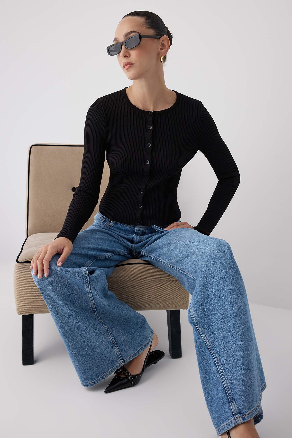 Trendyolmilla  Wardrobe Essentials Siyah Merserize Görünümlü Fitilli Triko Hırka | TWOAW26HI00118 - Görsel 2