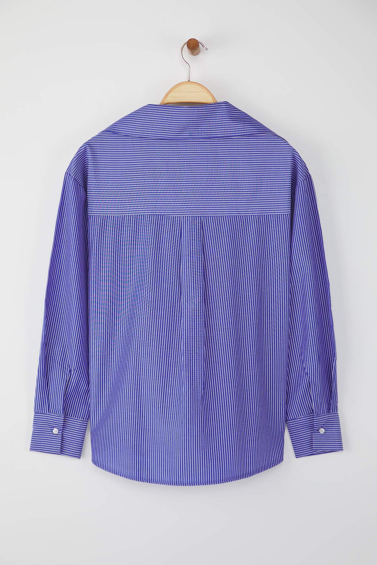 Trendyolmilla  Lacivert Çizgili Fular Bağlamalı Gömlek TWOAW26GO00046 - Görsel 8