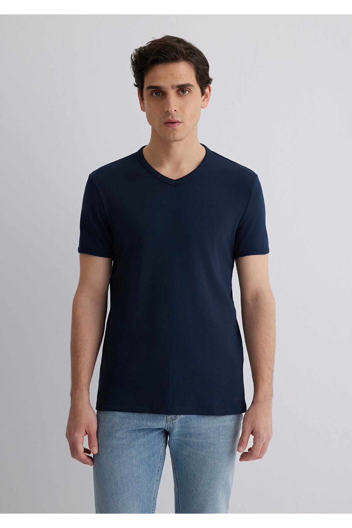 Mavi-Rib Detailed V-Neck Navy Blue T-Shirt Fitted / Fitted Cut 063748 -17588 3